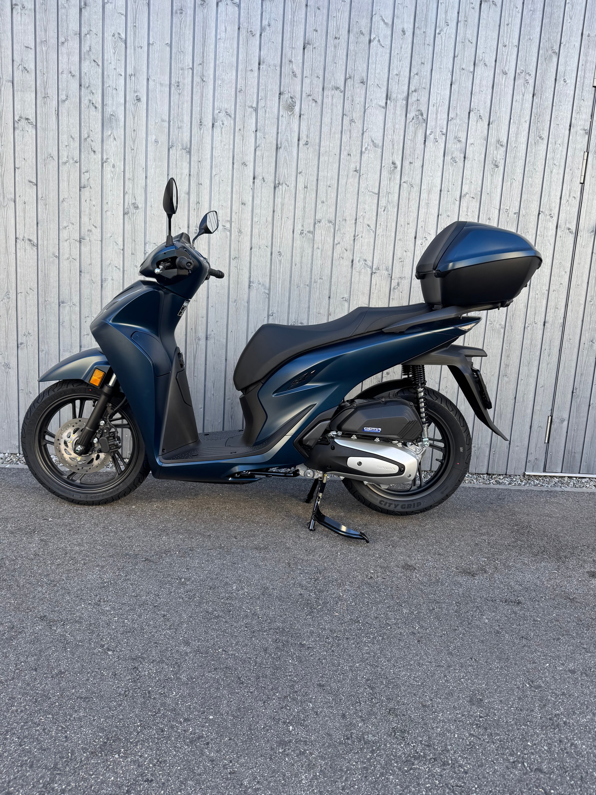 HONDA SH 125 +-showroom-element-3