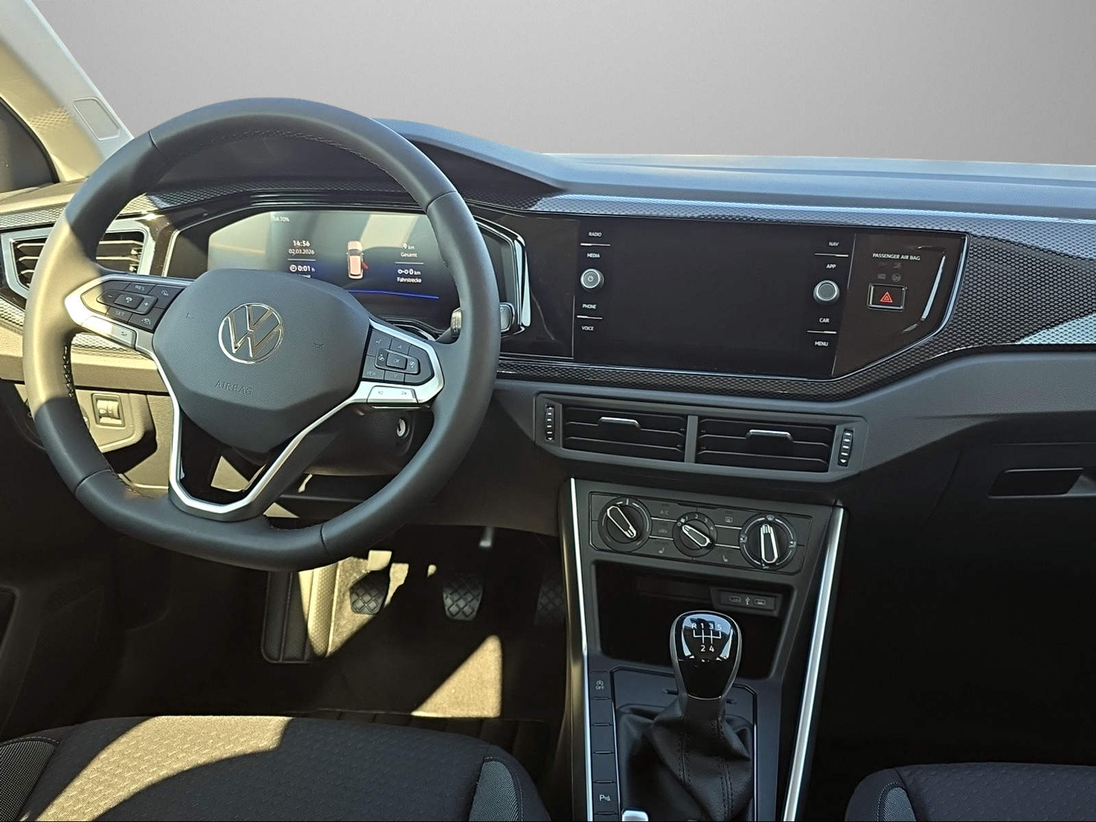 VW VW Polo-image-9