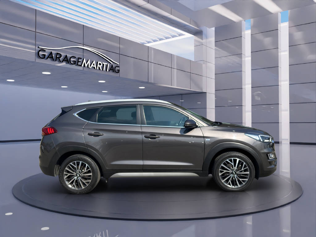 HYUNDAI TUCSON 2.0 CRDi Amplia 4WD-image-3