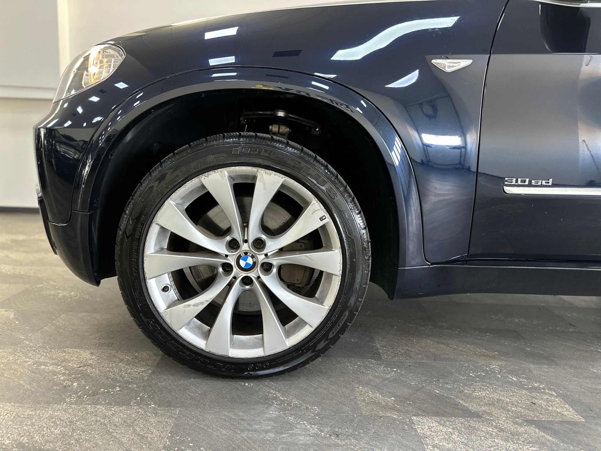 BMW X5 xDrive 35d (3.0sd) Steptronic-image-2