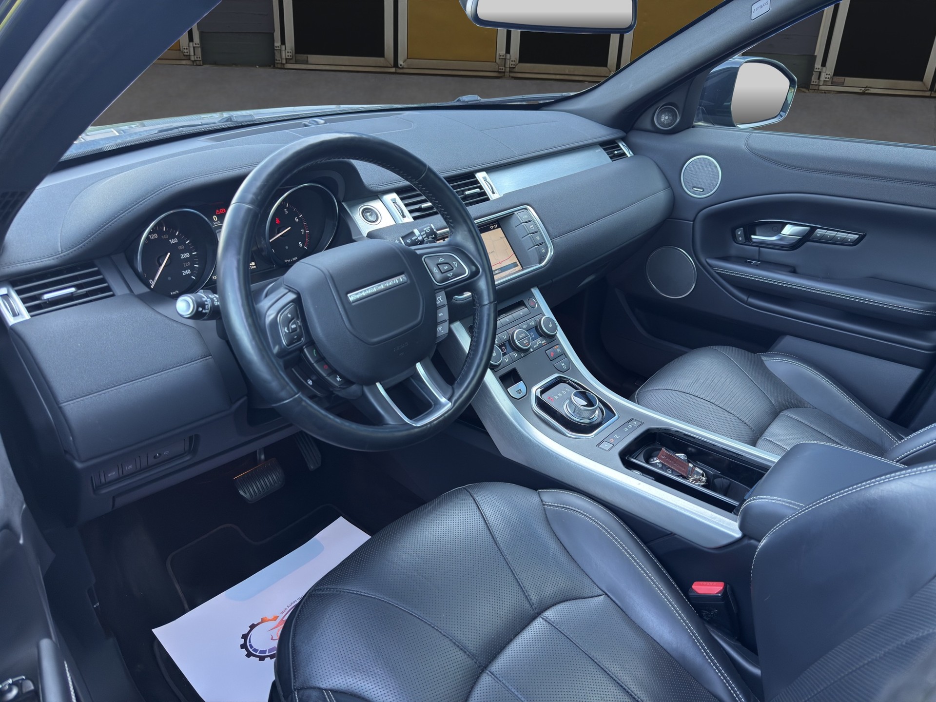 LAND ROVER Range Rover Evoque 2.0 Si4 HSE Dynamic AT9-image-8
