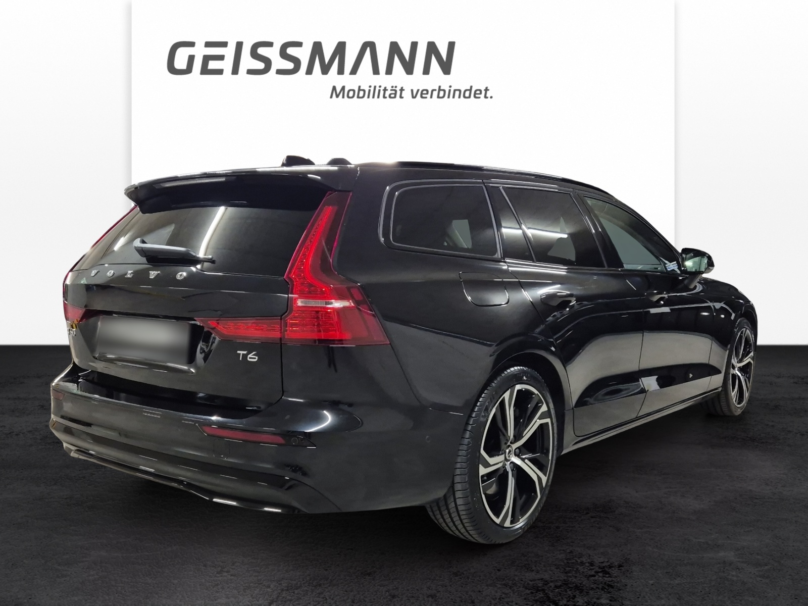 VOLVO V60 2.0 T6 TE Plus Dark eAWD-image-6