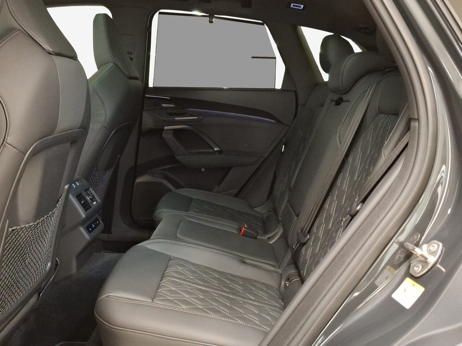 AUDI SQ5 TFSI quattro S-tronic-image-11