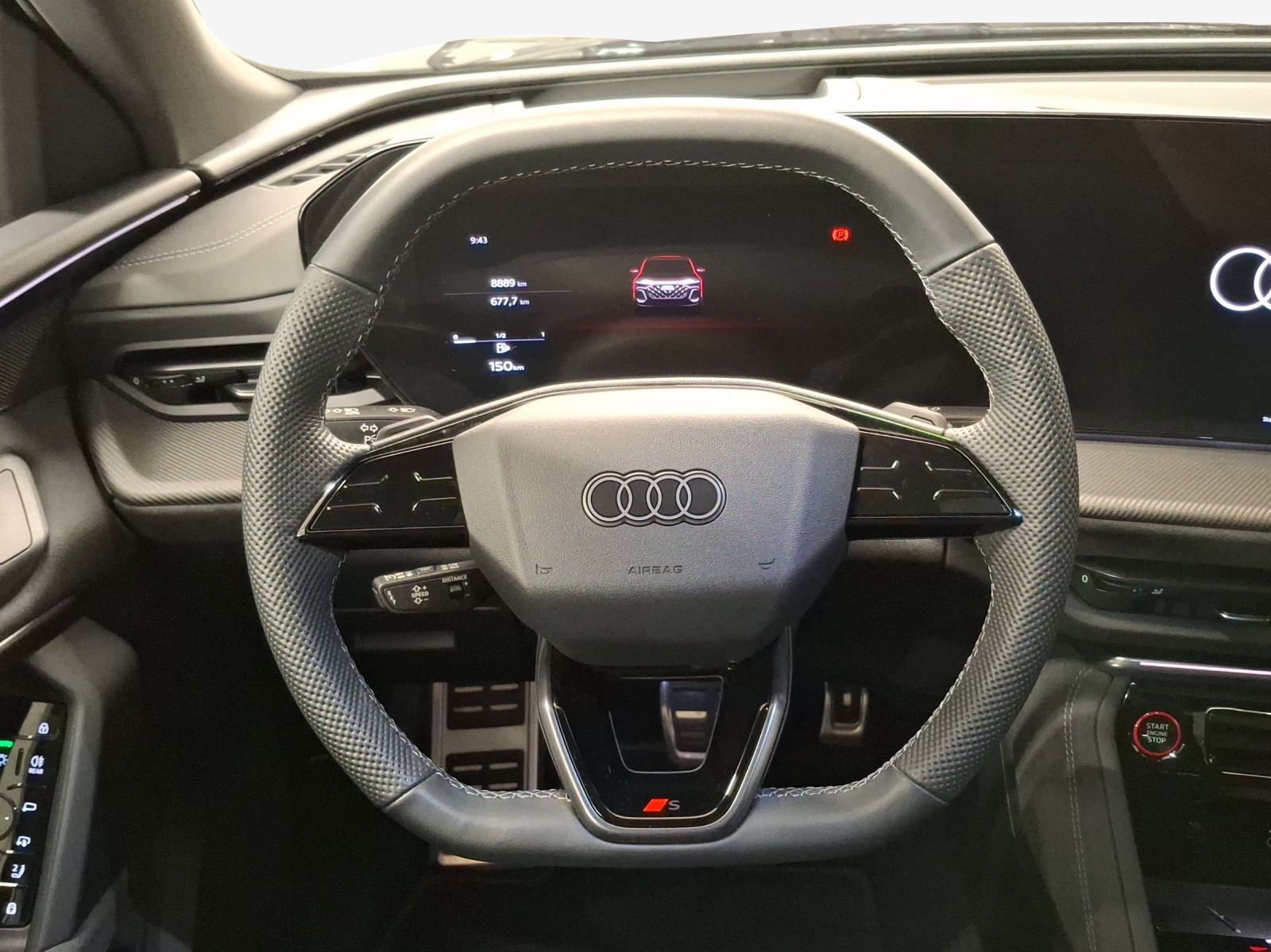 AUDI SQ5 TFSI quattro S-tronic-image-9