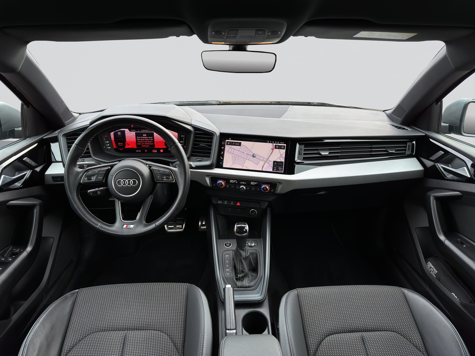 AUDI A1 Sportback 40 TFSI S Line S-tronic-image-12