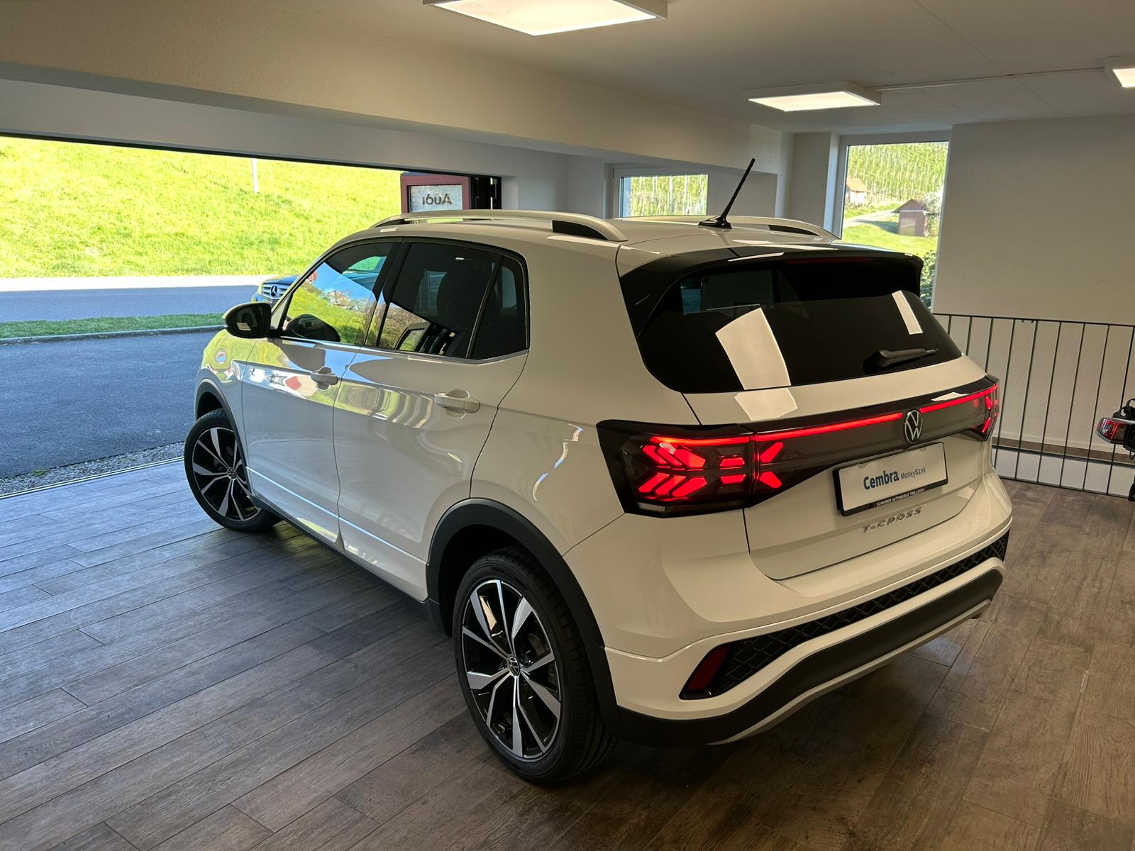 VW T-Cross 1.5 TSI R-Line DSG-image-1