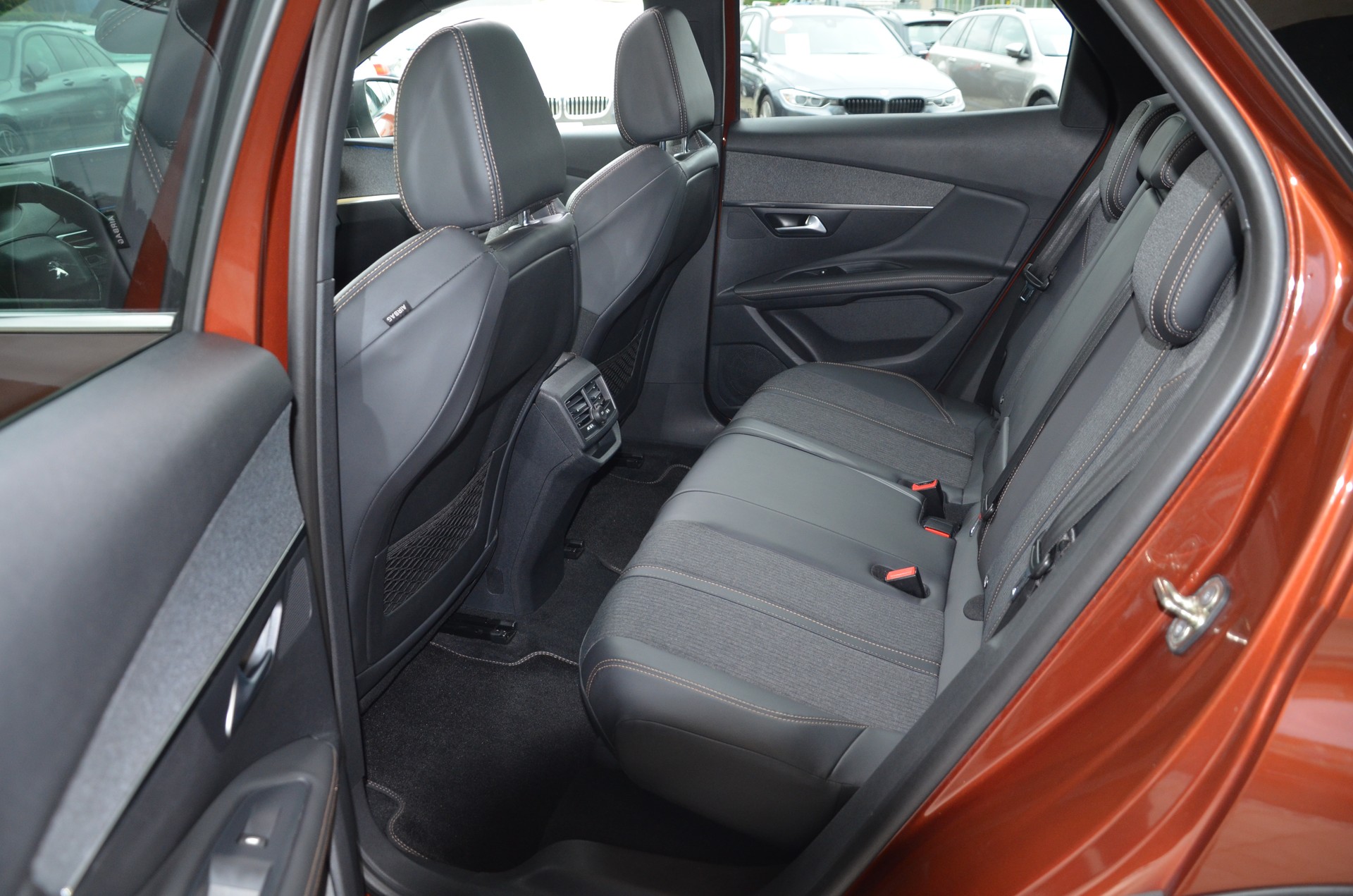 PEUGEOT 3008 2.0 BlueHDi GT Line*Frisch ab MFK,1 Jahr oder 20000km Garantie auf Motor und Getriebe*-image-9