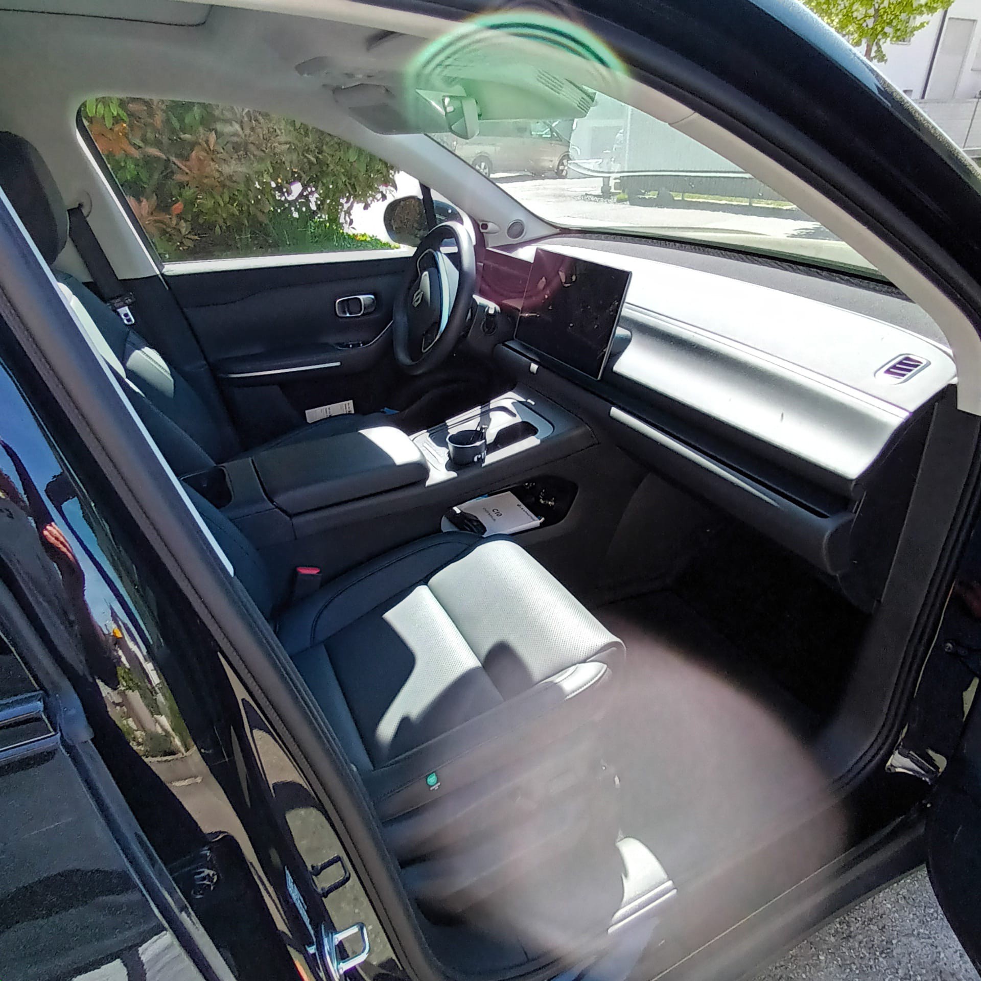 LEAPMOTOR C10 82kWh AWD-image-2
