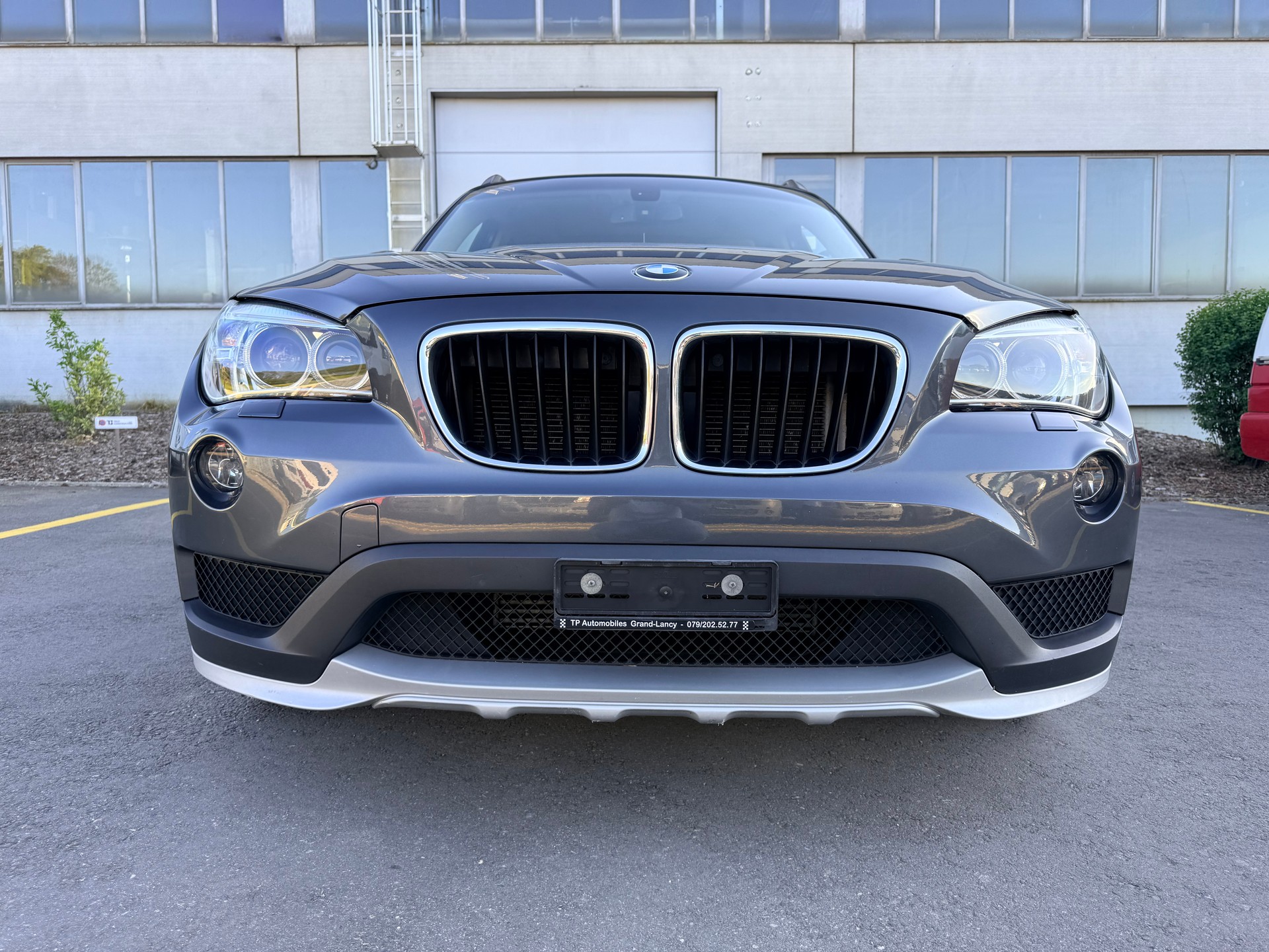 BMW X1 xDrive 20d Sport Line Steptronic-image-0