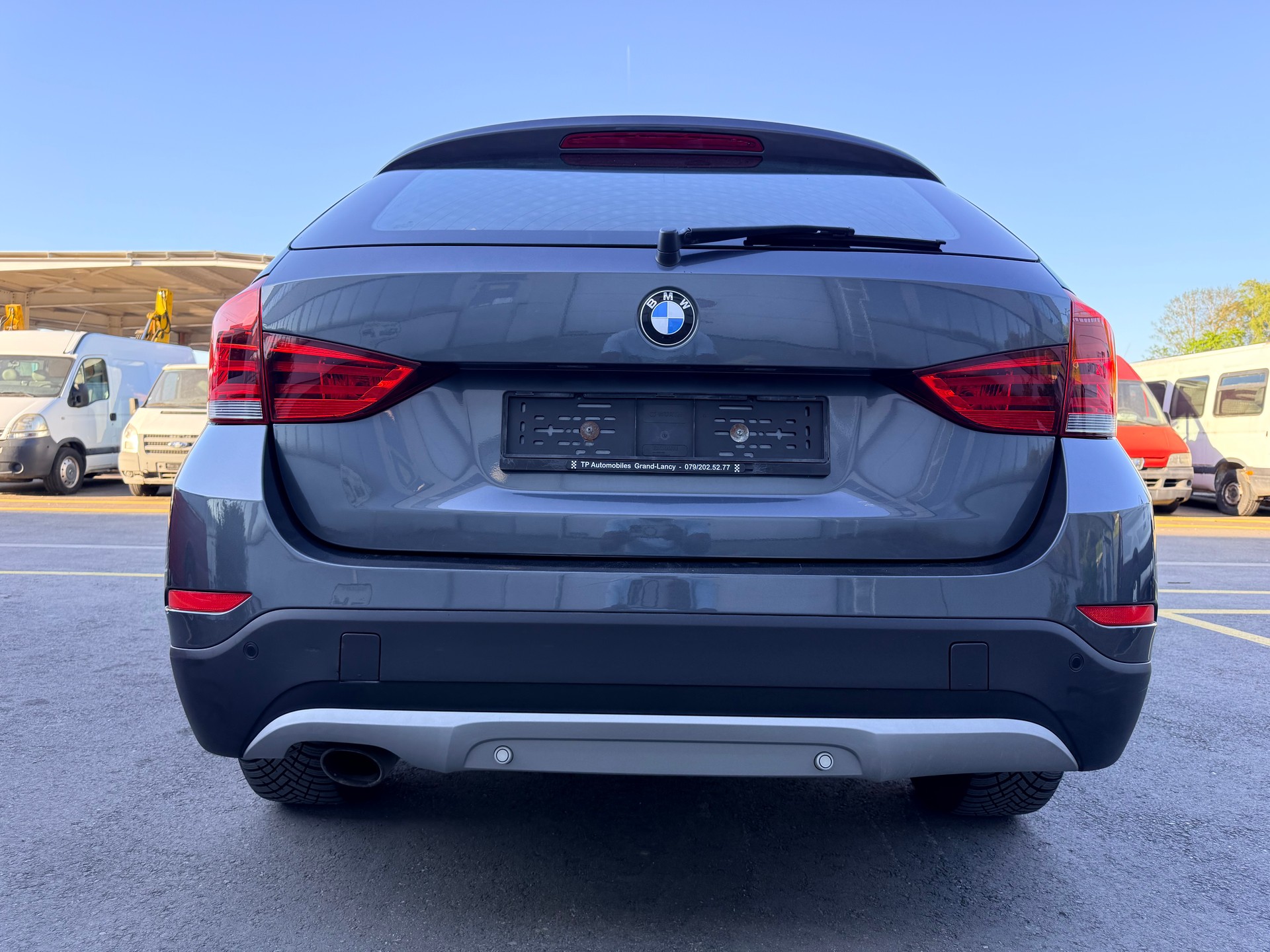 BMW X1 xDrive 20d Sport Line Steptronic-image-11