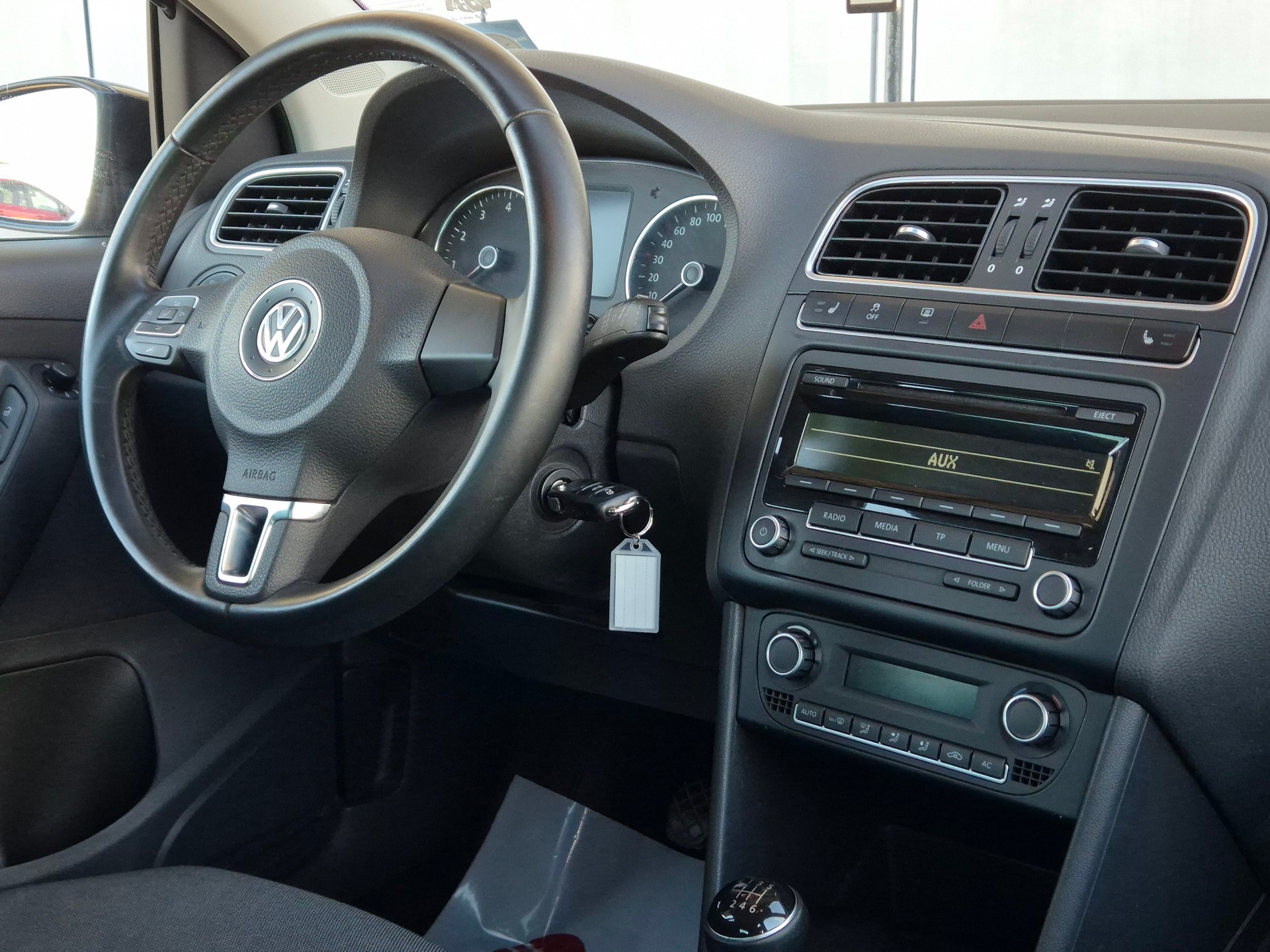 VW Polo 1.2 TSI Comfortline-image-10