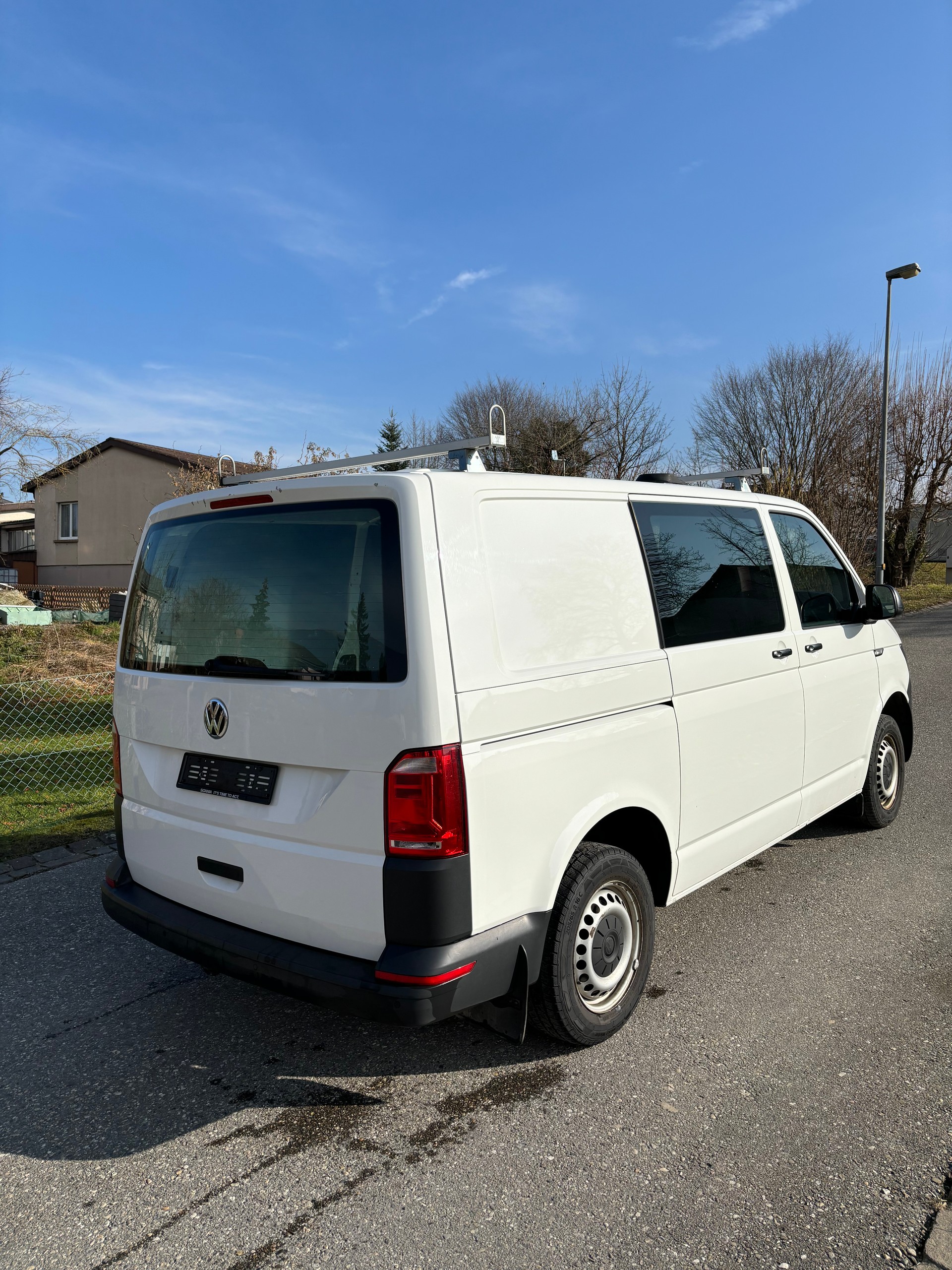 VW T6.1 2.0 TDI 4Motion-image-4