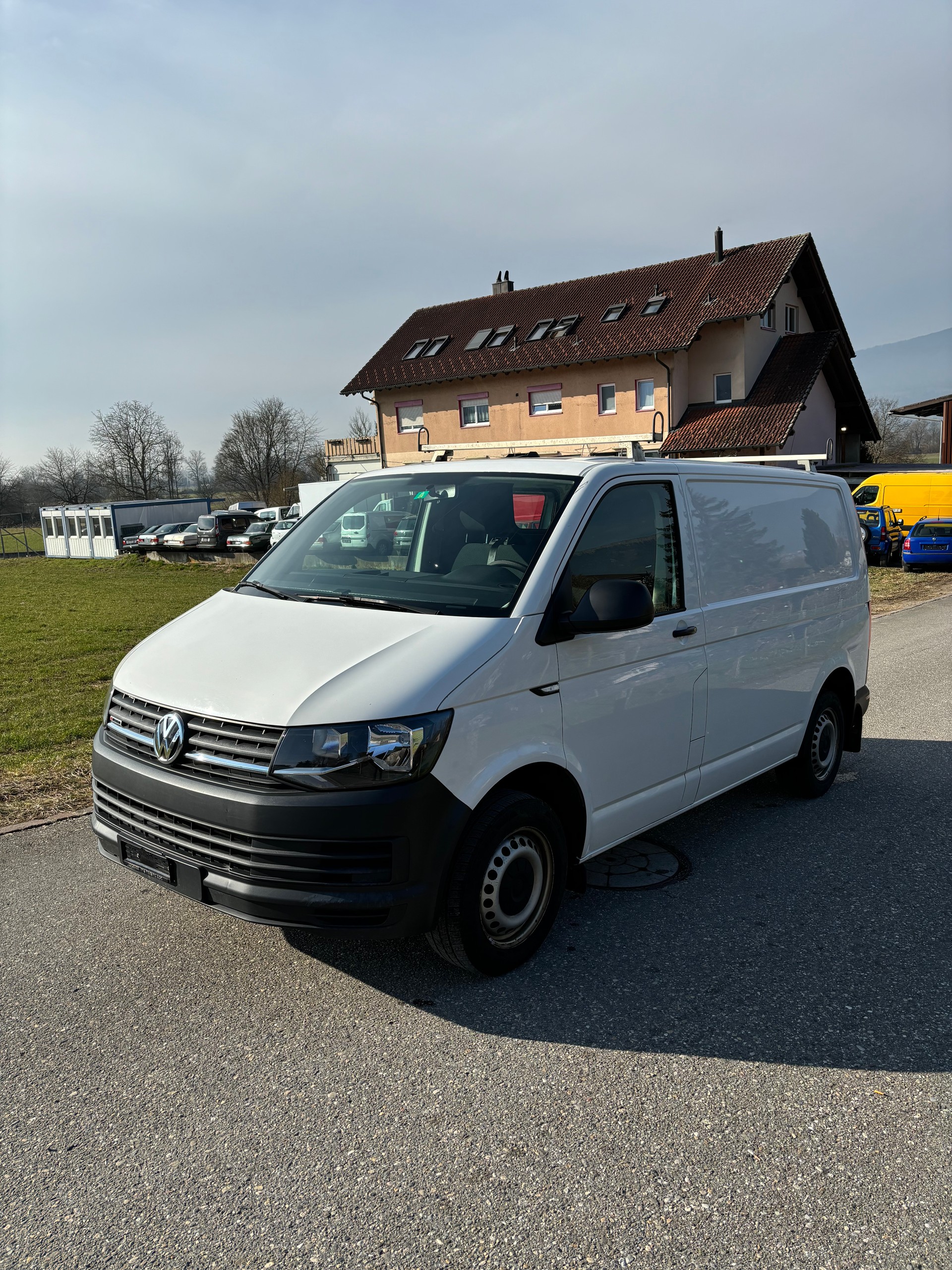 VW T6.1 2.0 TDI 4Motion-image-1