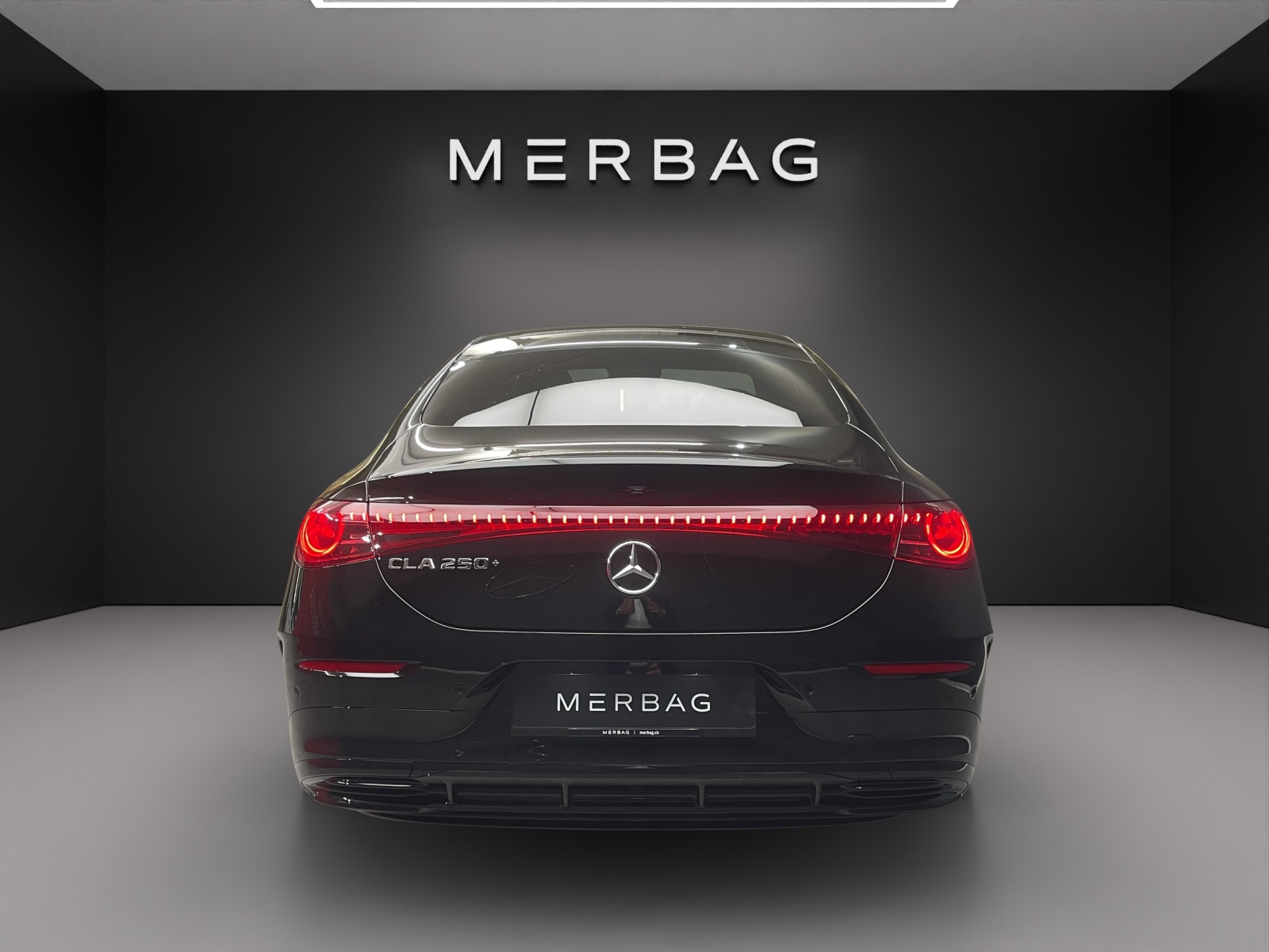 MERCEDES-BENZ CLA 250+ with EQ Technology-image-4
