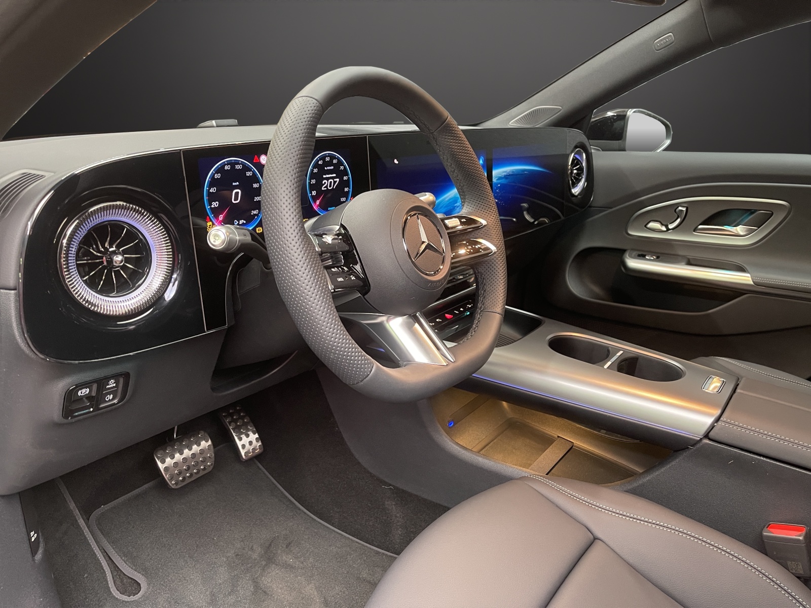 MERCEDES-BENZ CLA 250+ with EQ Technology-image-7