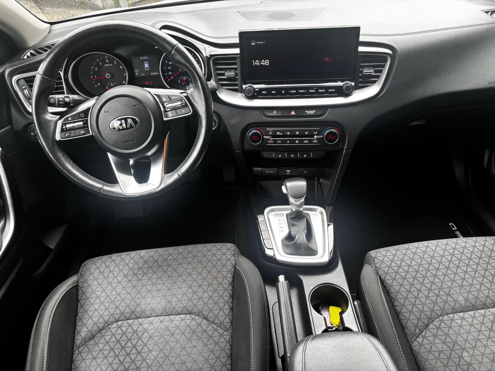 KIA Ceed 1.5 T-GDi MHEV Power-image-8