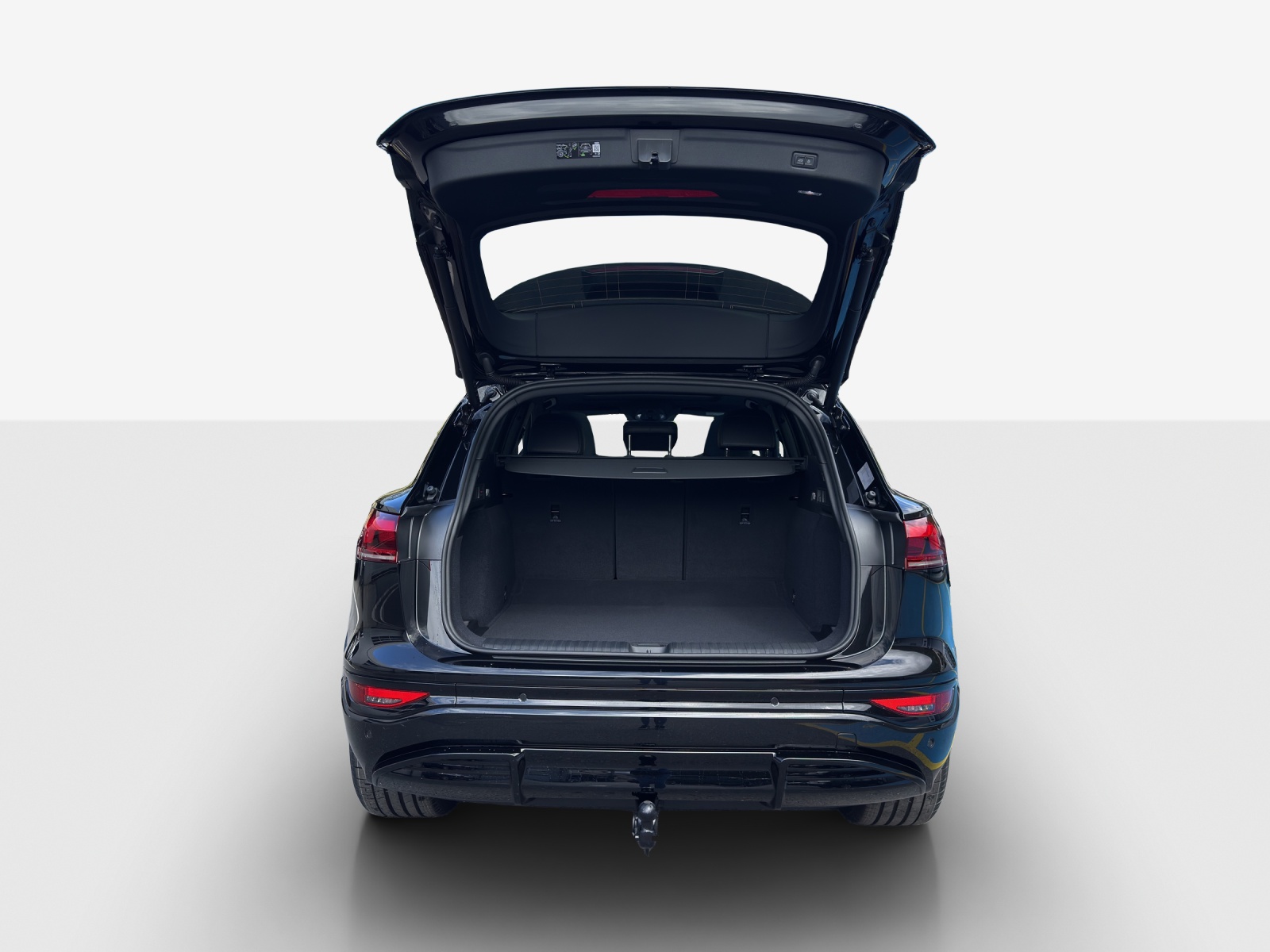 AUDI Q6 e-tron quattro-image-12
