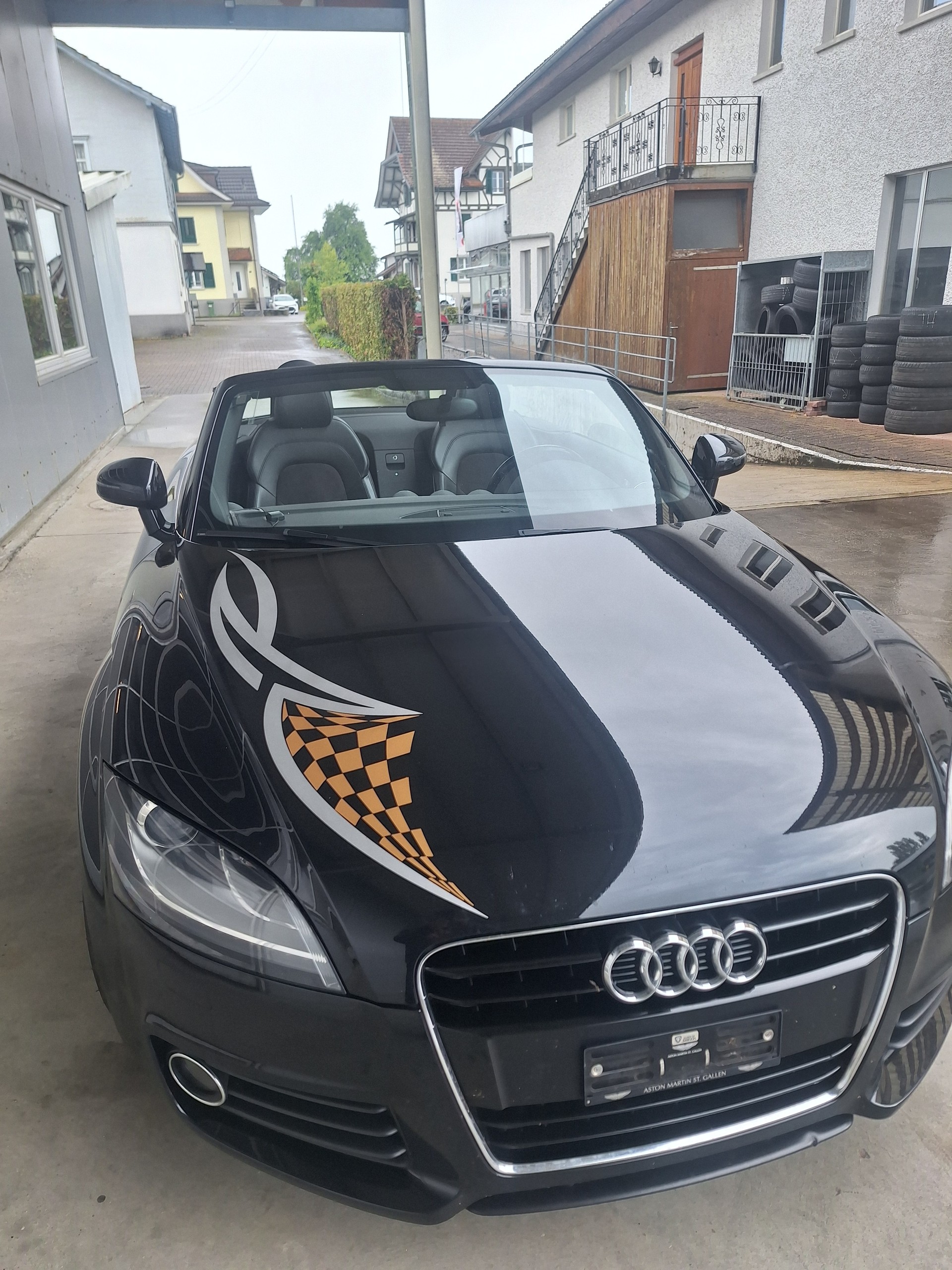 AUDI Cabi-image-3