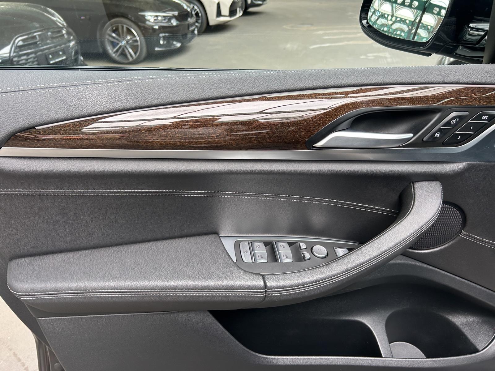 BMW X3 20d xDrive SAG-image-14