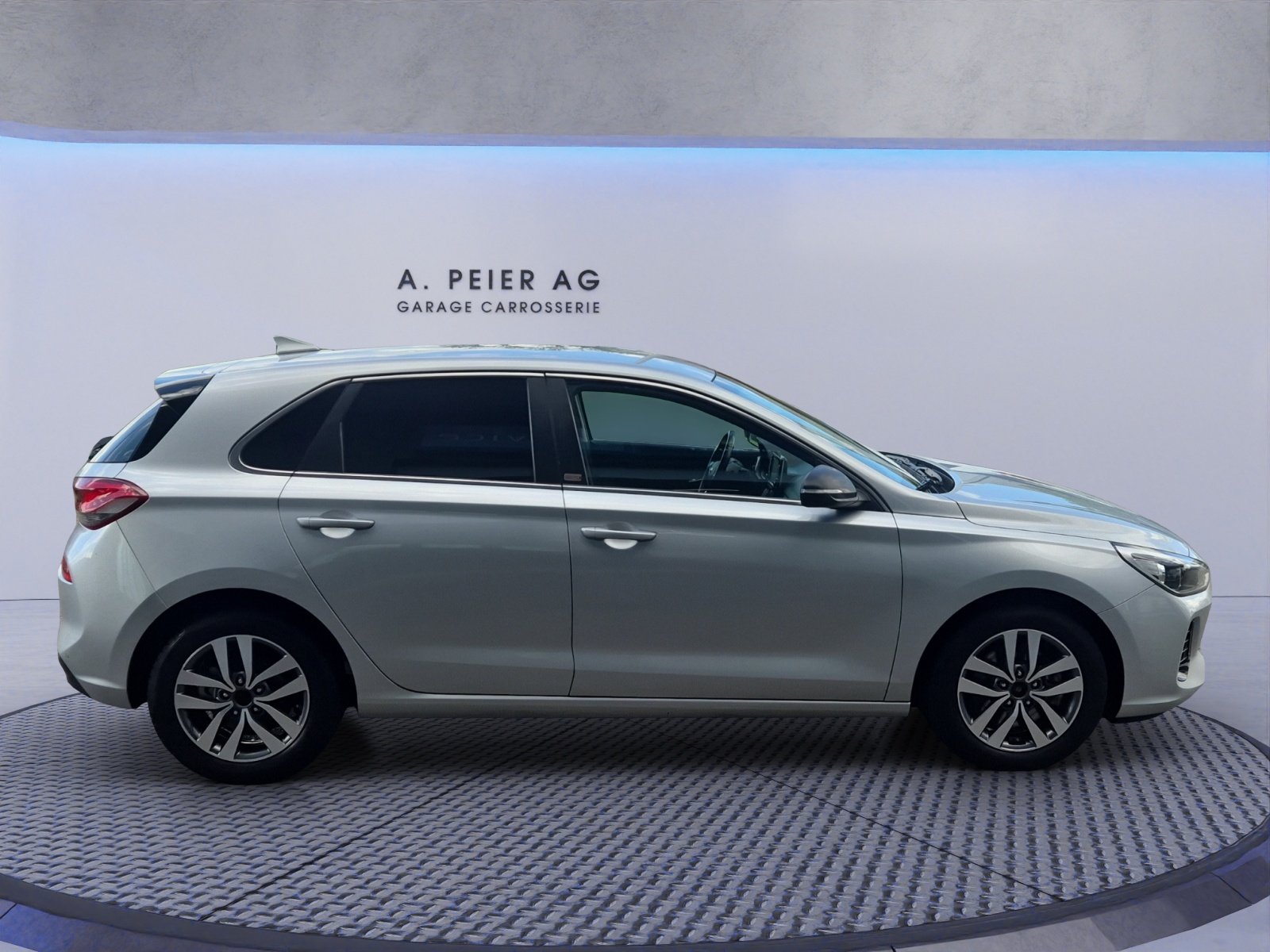 HYUNDAI i30 1.4 T-GDI Amplia DCT-image-7