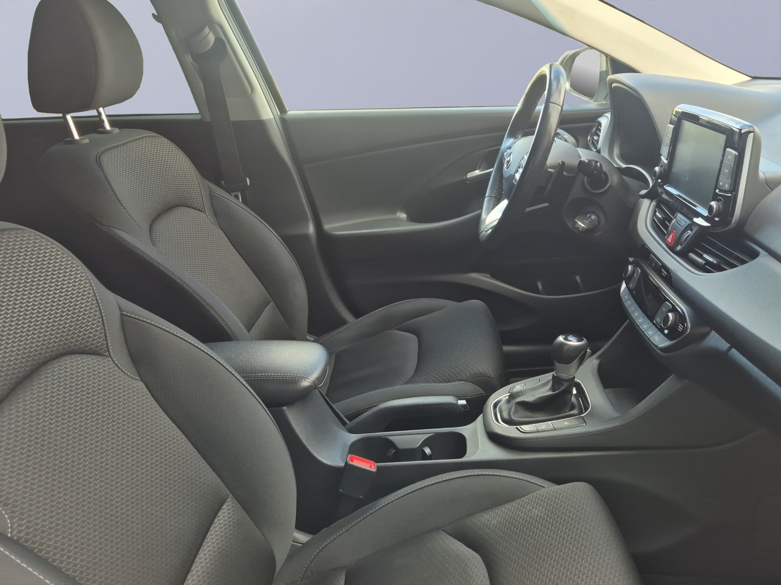 HYUNDAI i30 1.4 T-GDI Amplia DCT-image-11