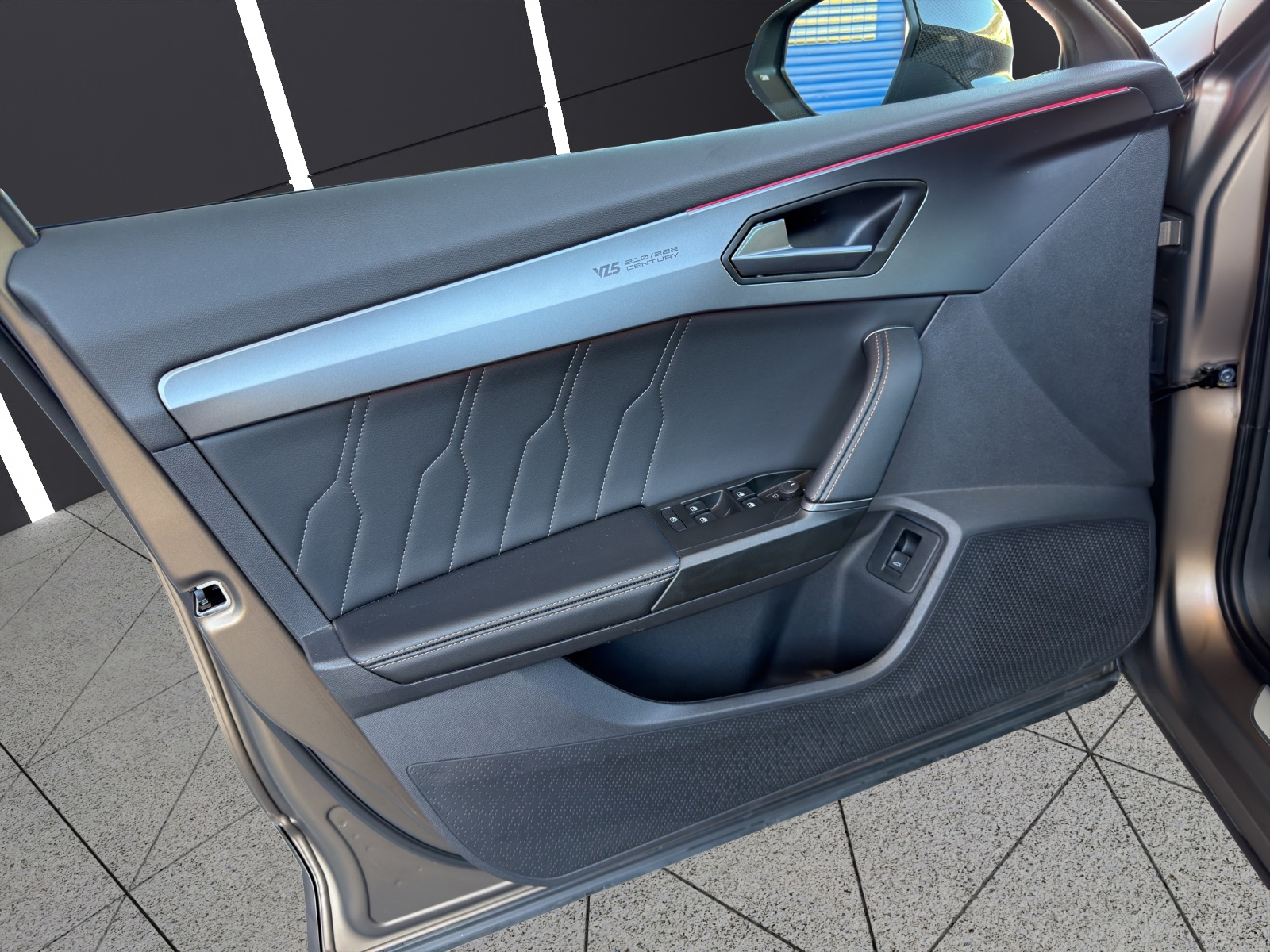 CUPRA Formentor 2.5TSI VZ5 4Drive DSG Century 210/222-image-12