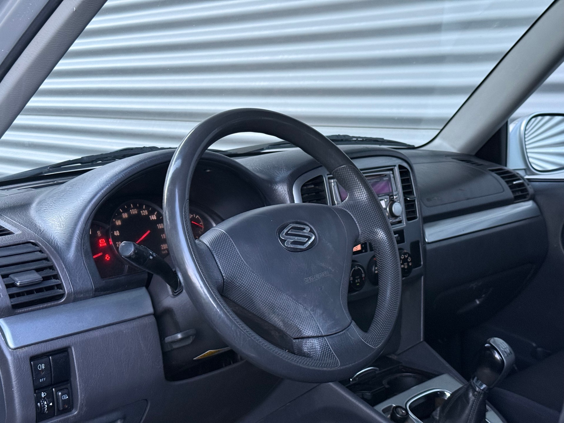 SUZUKI Grand Vitara 2.0 16V Top-image-6