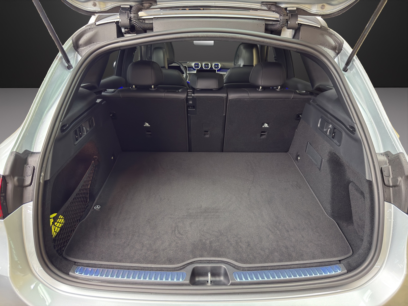 MERCEDES-BENZ GLC 300 d 4Matic 9G-Tronic-image-8