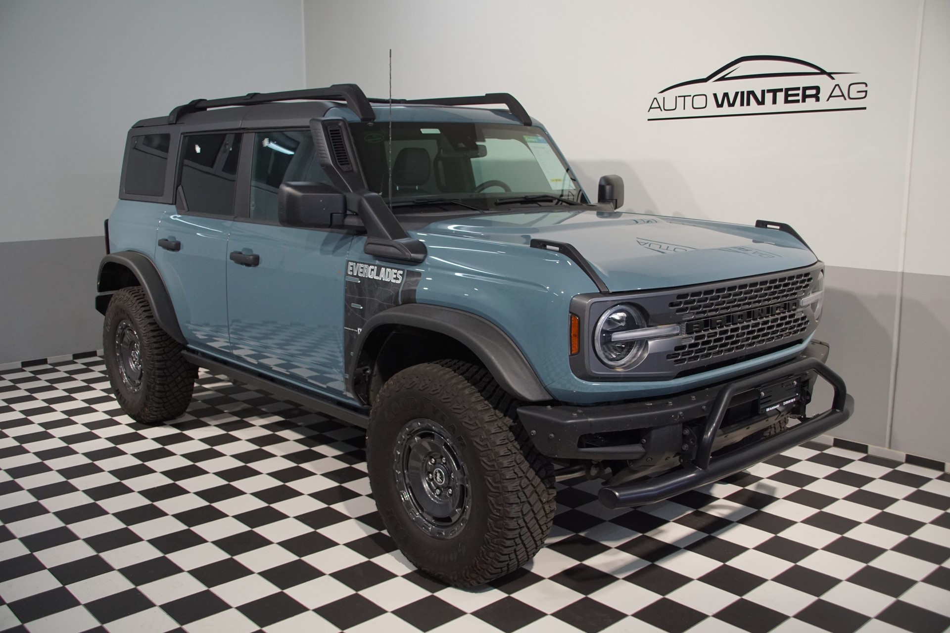 FORD Bronco 2.3 Everglades-image-2