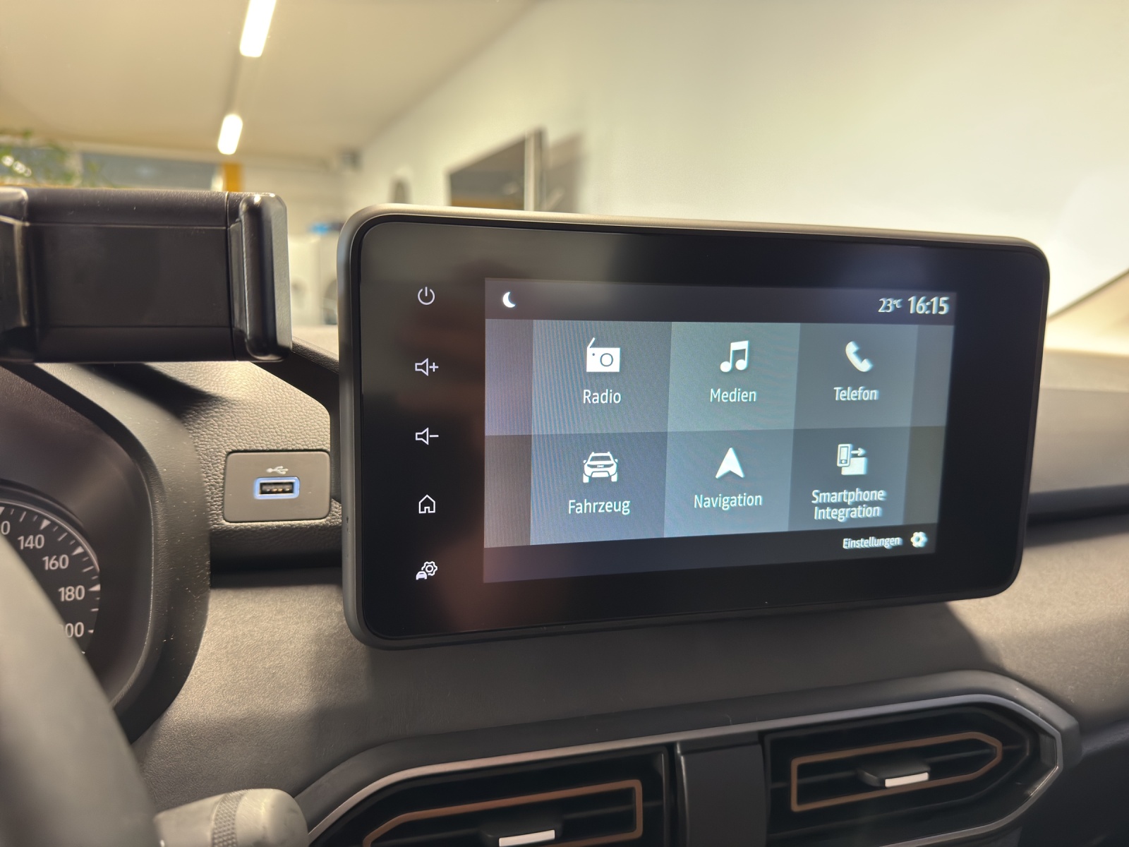 DACIA Sandero Stepway TCe 90 Extreme+ CVT-image-19