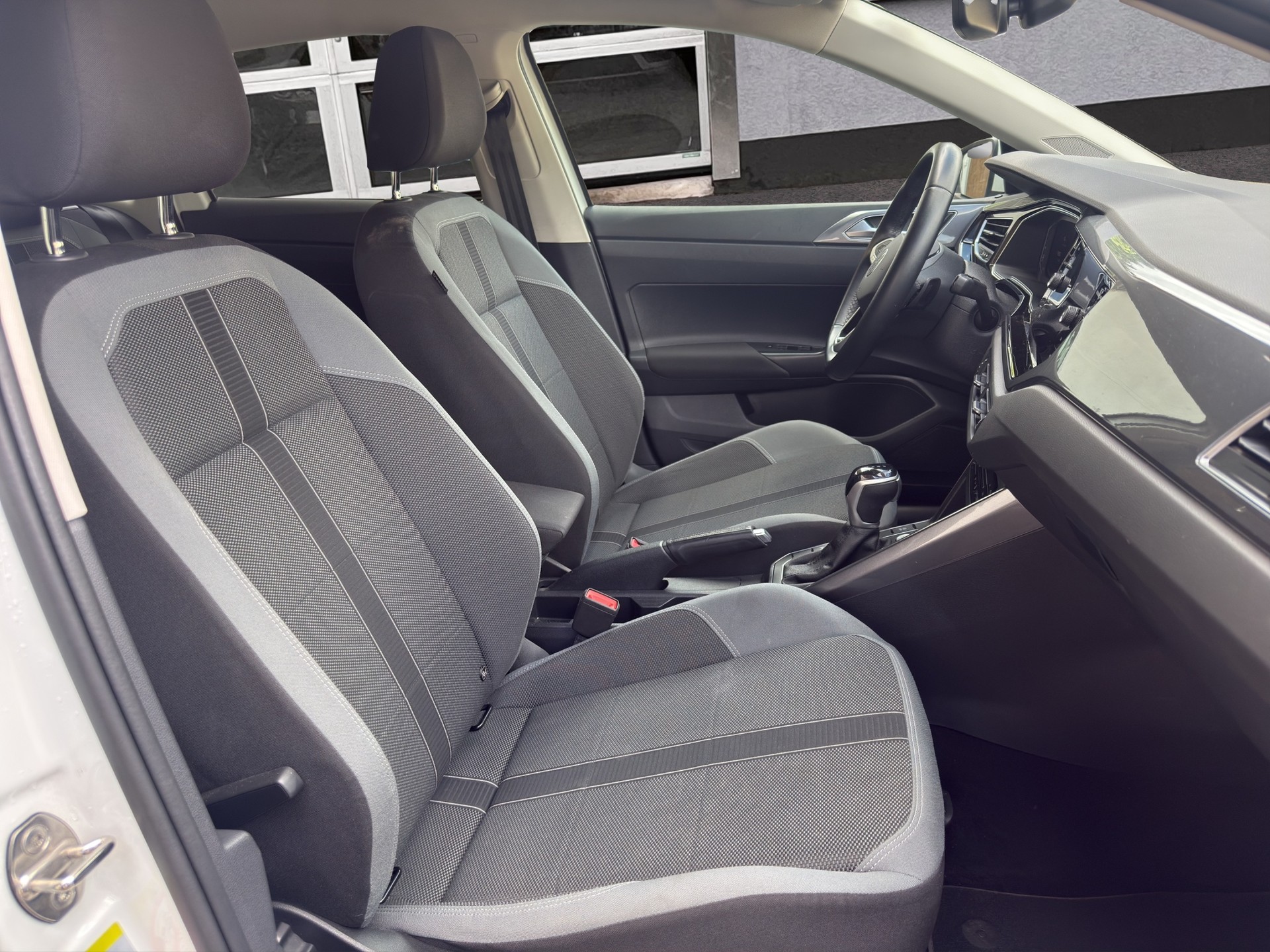 VW Polo 1.0 TSI Style DSG-image-14