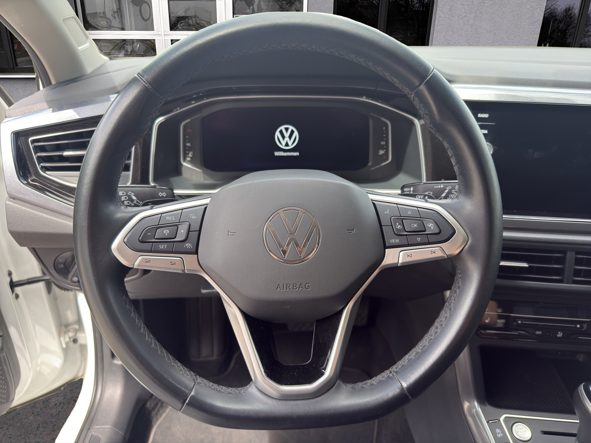 VW Polo 1.0 TSI Style DSG-image-11