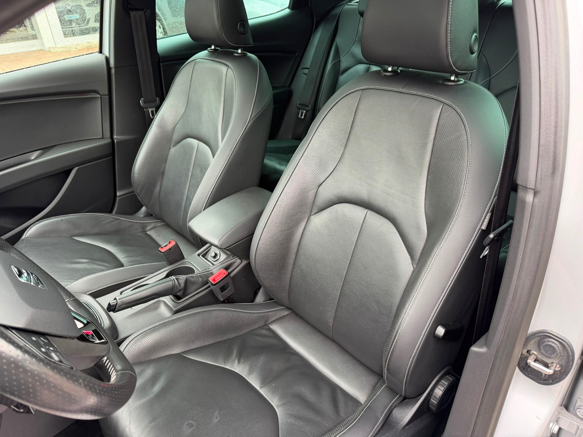 SEAT Leon 2.0 TSI Cupra 280 DSG-image-7