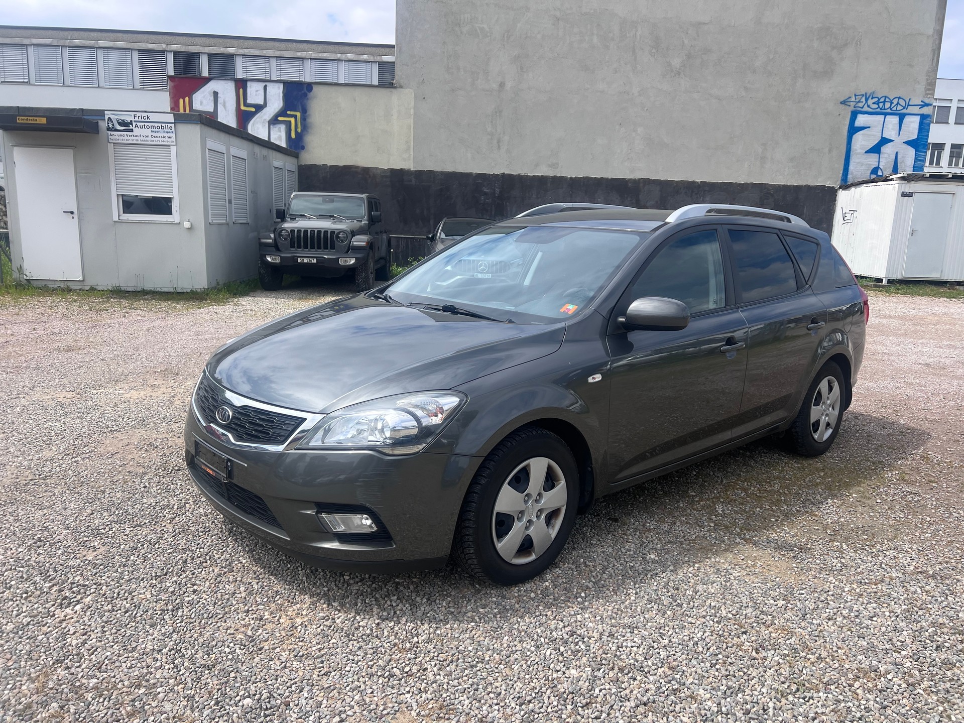 KIA Cee'd 1.4 16V Basic-image-1
