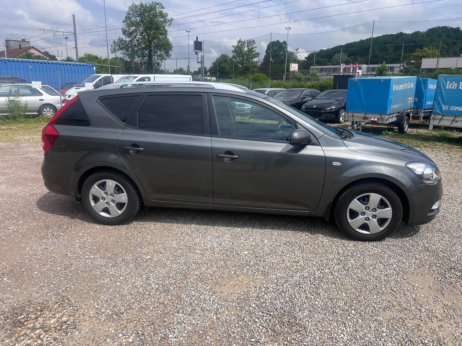 KIA Cee'd 1.4 16V Basic-image-5