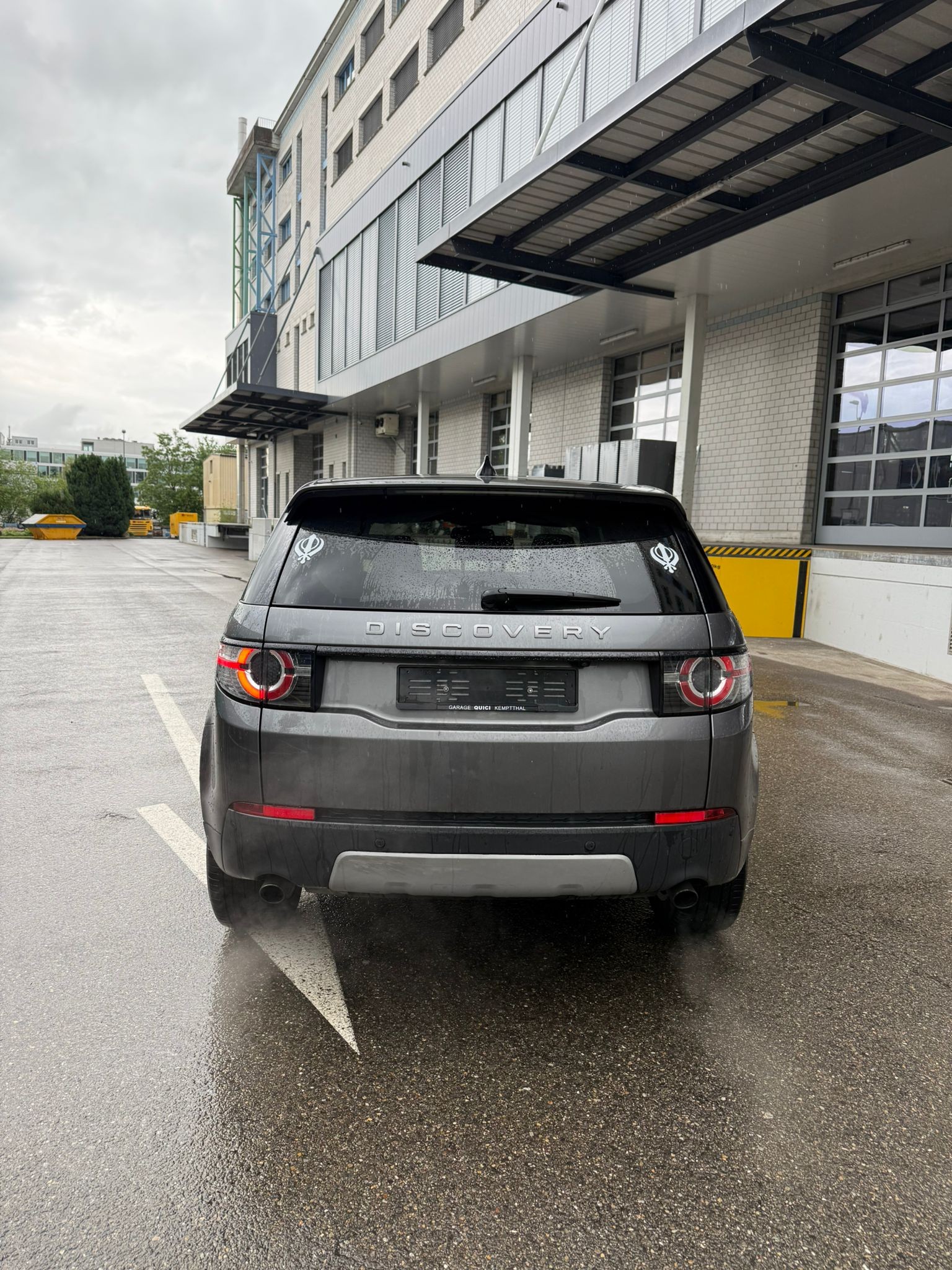 LAND ROVER Discovery Sport 2.0 TD4 SE AT9-image-5