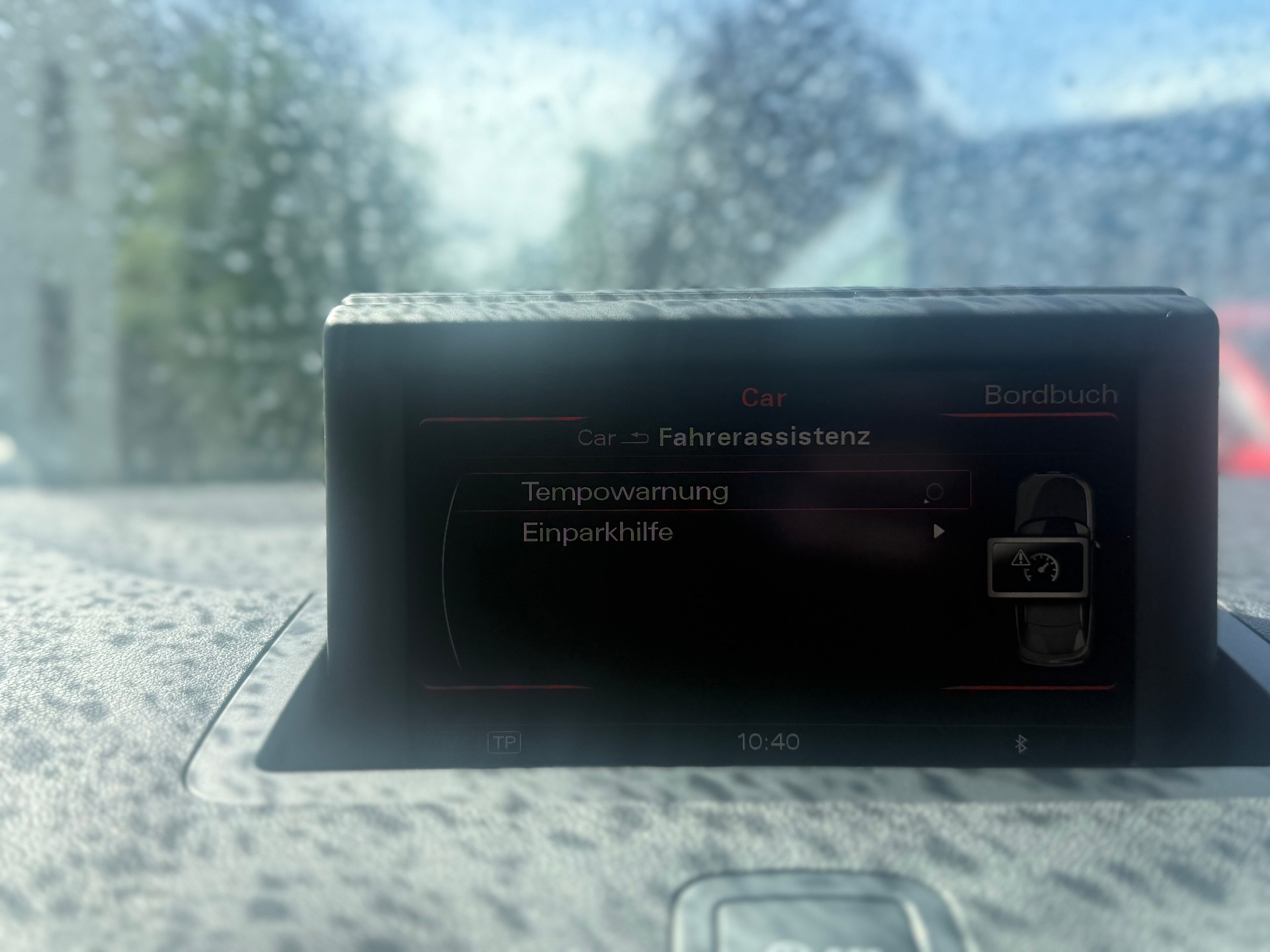 AUDI A1 1.4 TFSI Ambition S-tronic-image-11