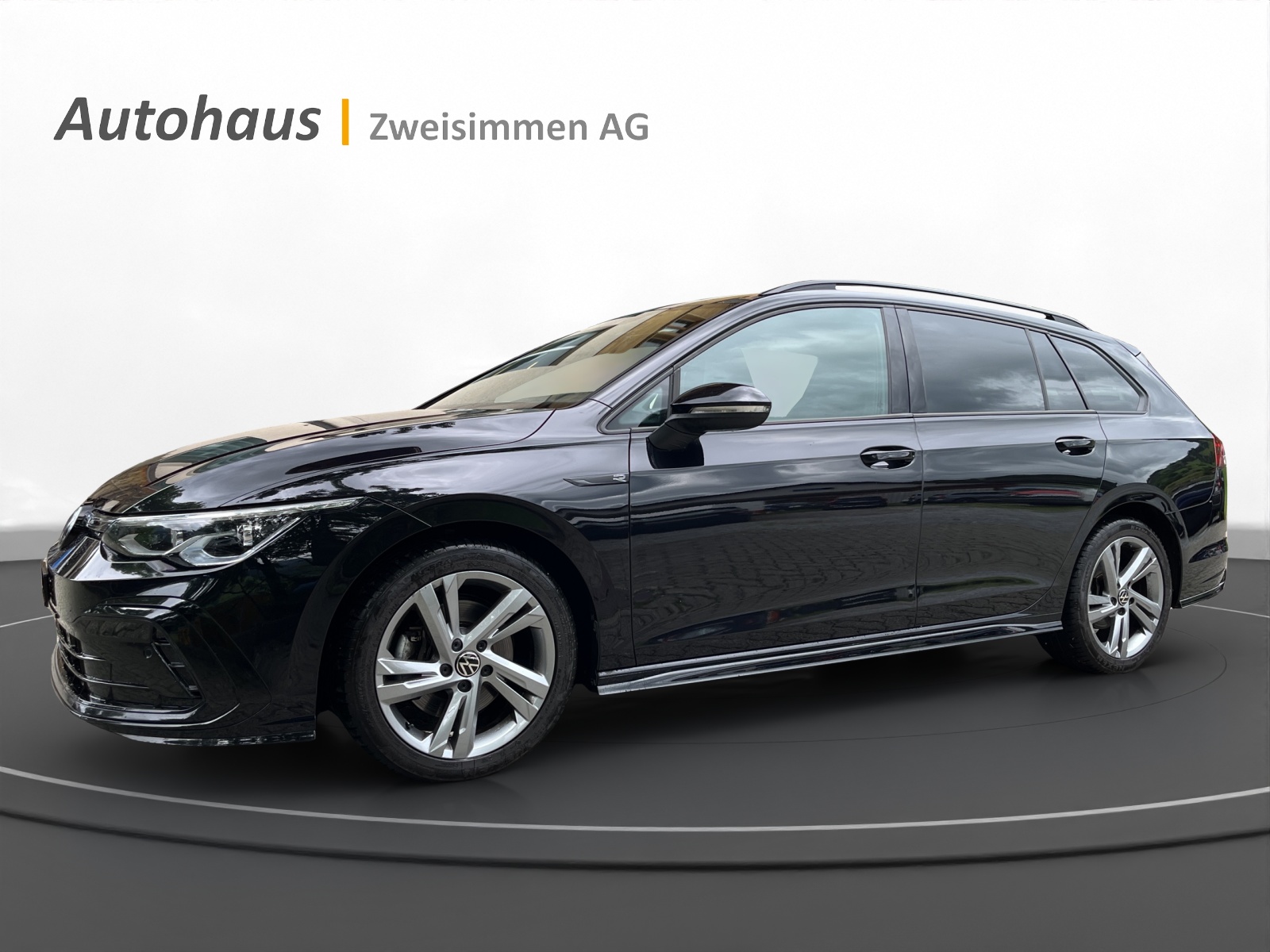 VW Golf Variant 2.0 TDI R-Line DSG 4Motion-image-1