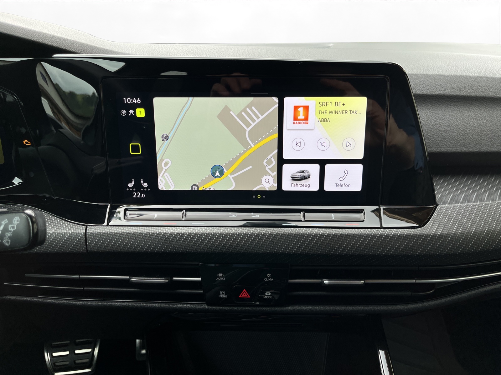 VW Golf Variant 2.0 TDI R-Line DSG 4Motion-image-11