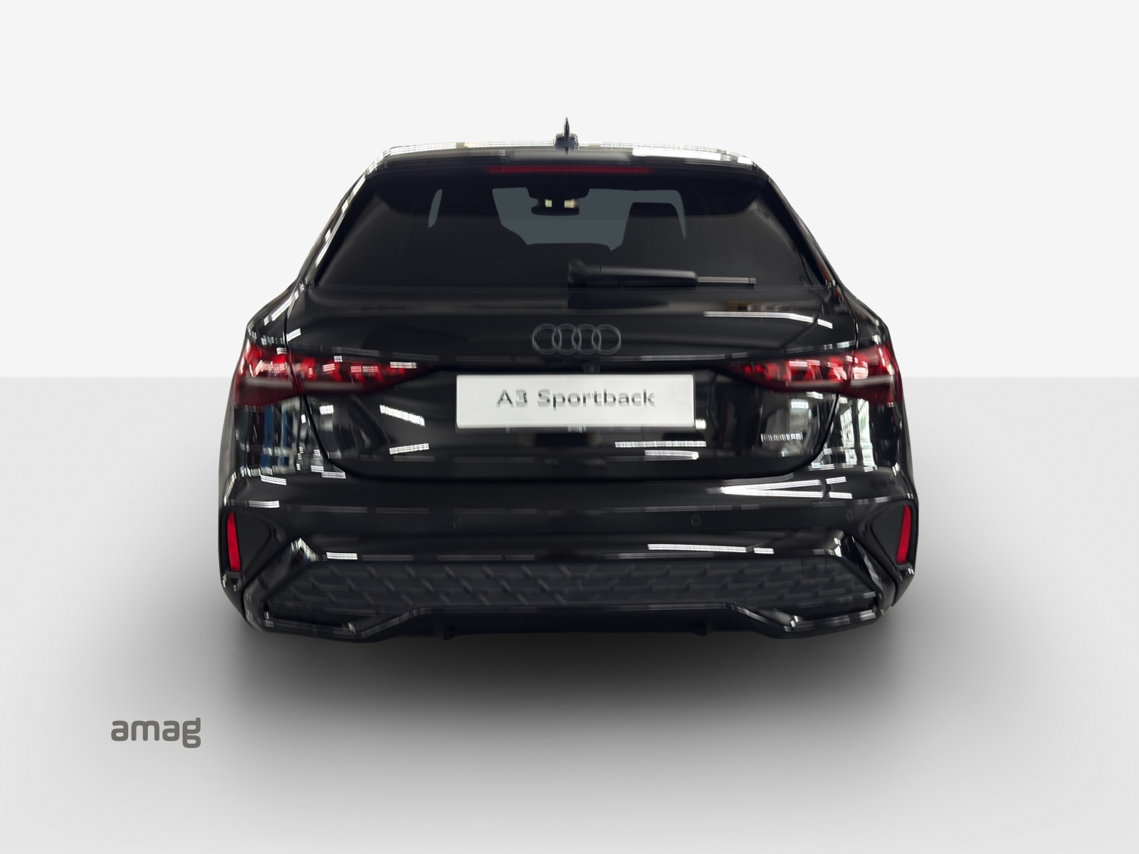 AUDI A3 Sportback TFSI 150 kW quattro S line S tronic-showroom-element-3