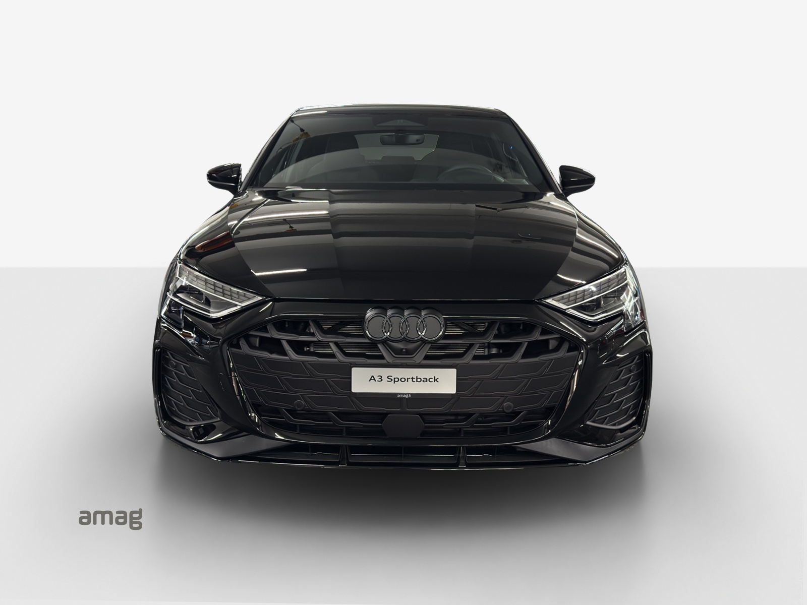 AUDI A3 Sportback TFSI 150 kW quattro S line S tronic-image-6