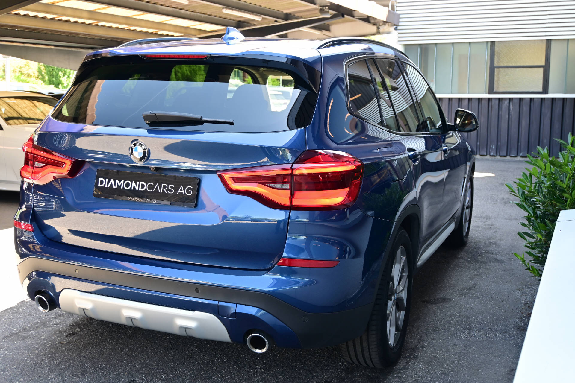 BMW X3 30i xDrive-image-9
