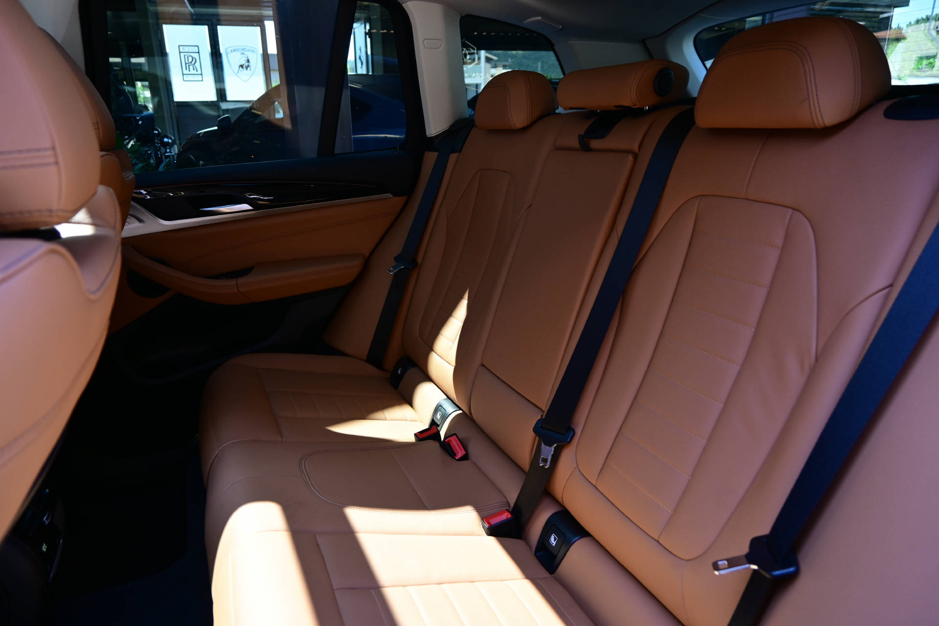 BMW X3 30i xDrive-image-21