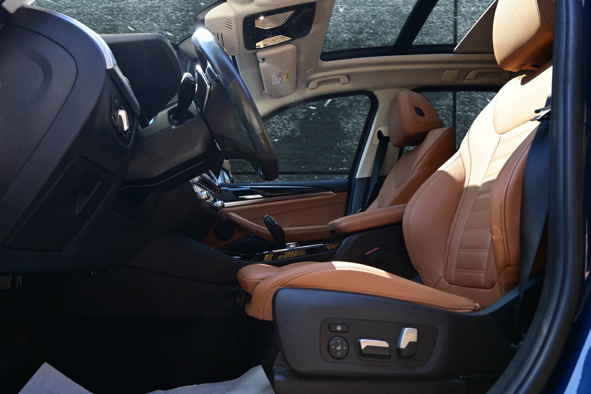BMW X3 30i xDrive-image-15