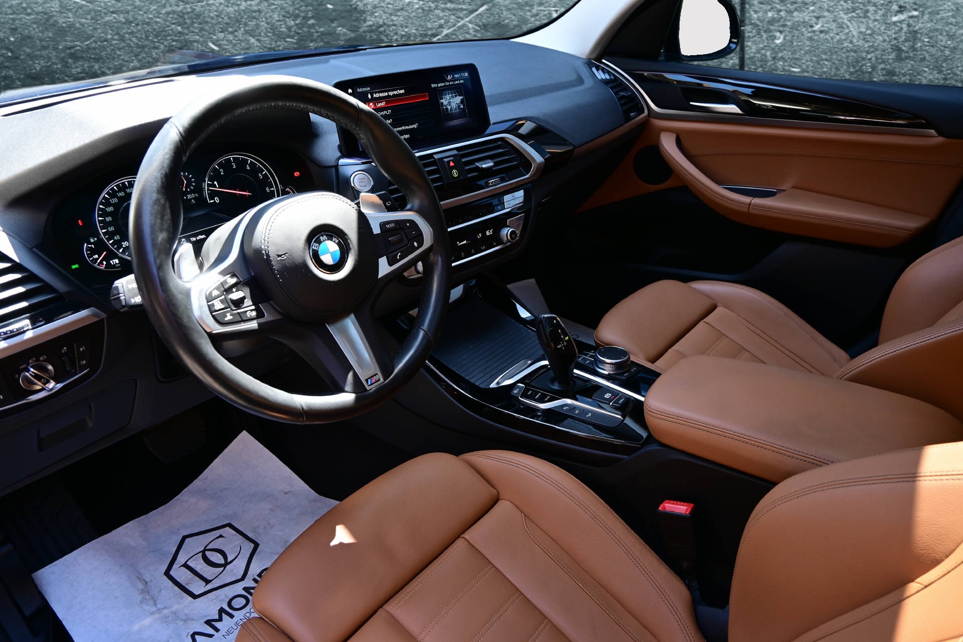 BMW X3 30i xDrive-image-10