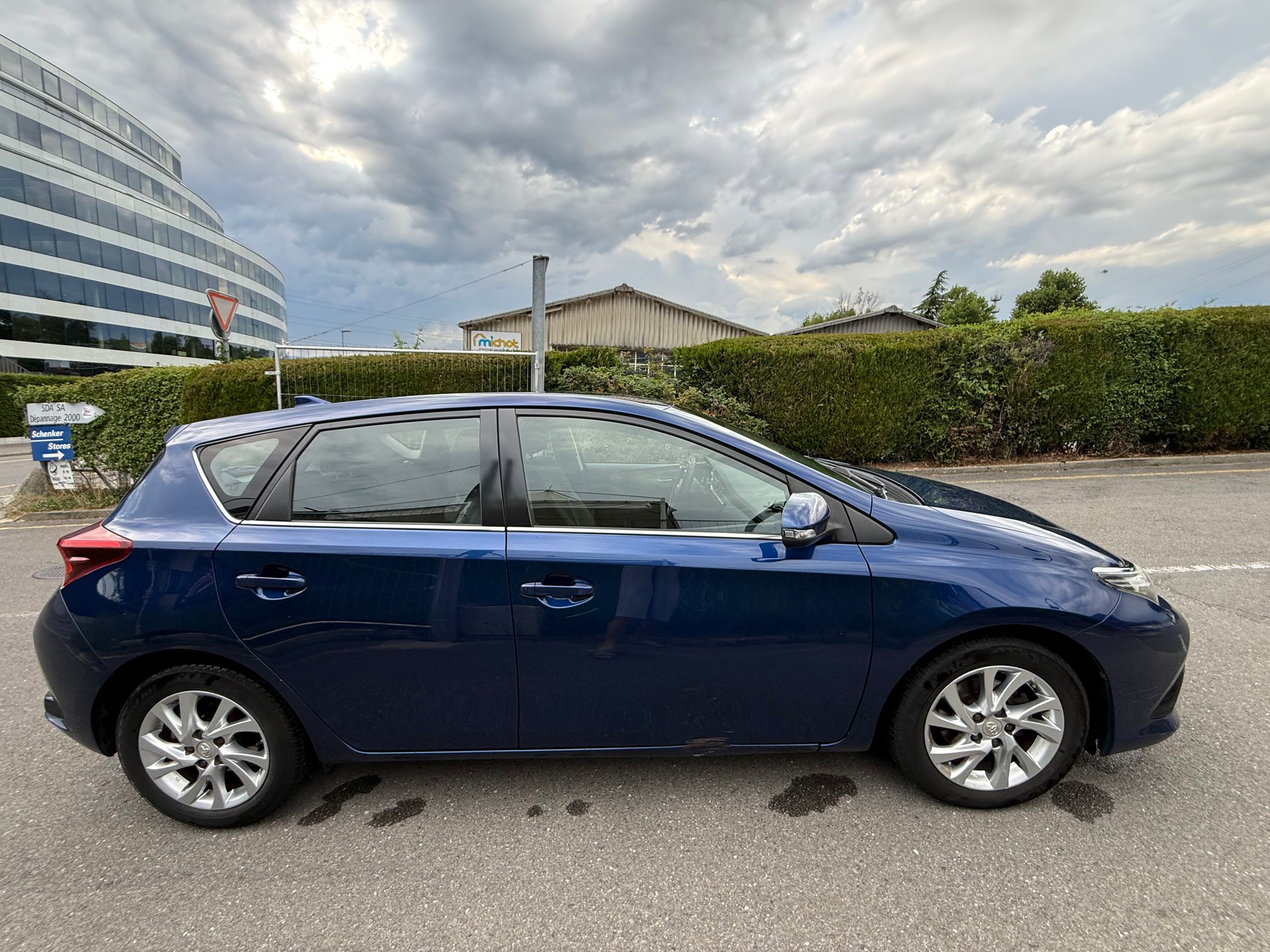 TOYOTA Auris Touring Sports 1.6 D-4D Sol-image-6