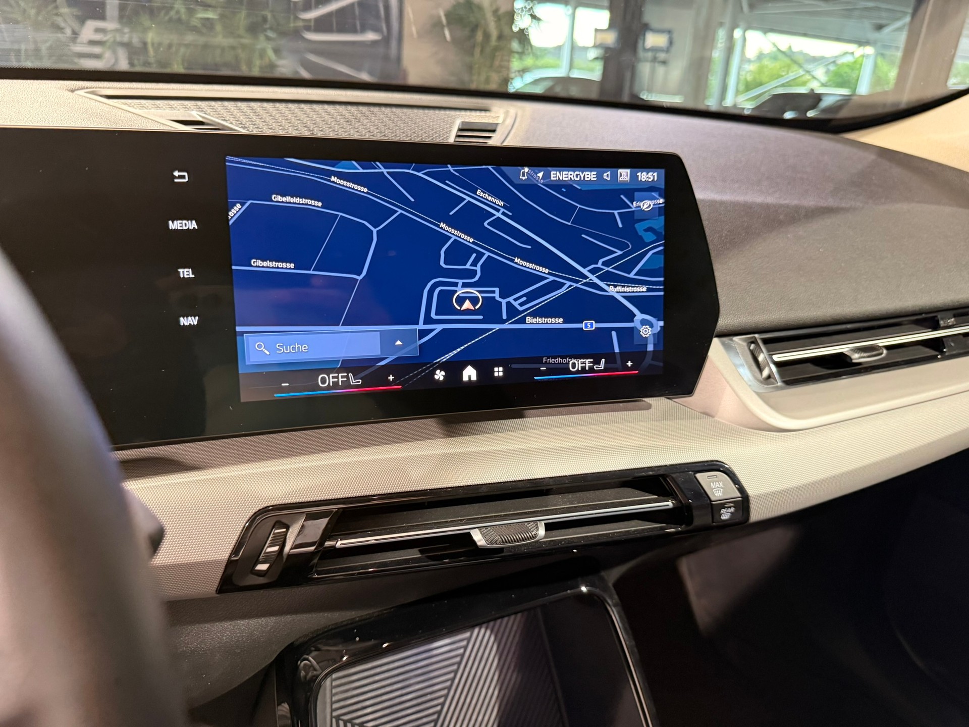 BMW X1 sDrive 18i-image-30