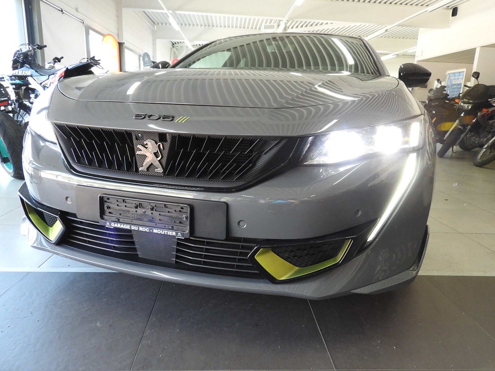 PEUGEOT 508 SW Hybrid4 360 e 4x4 Sport Engineered-image-7