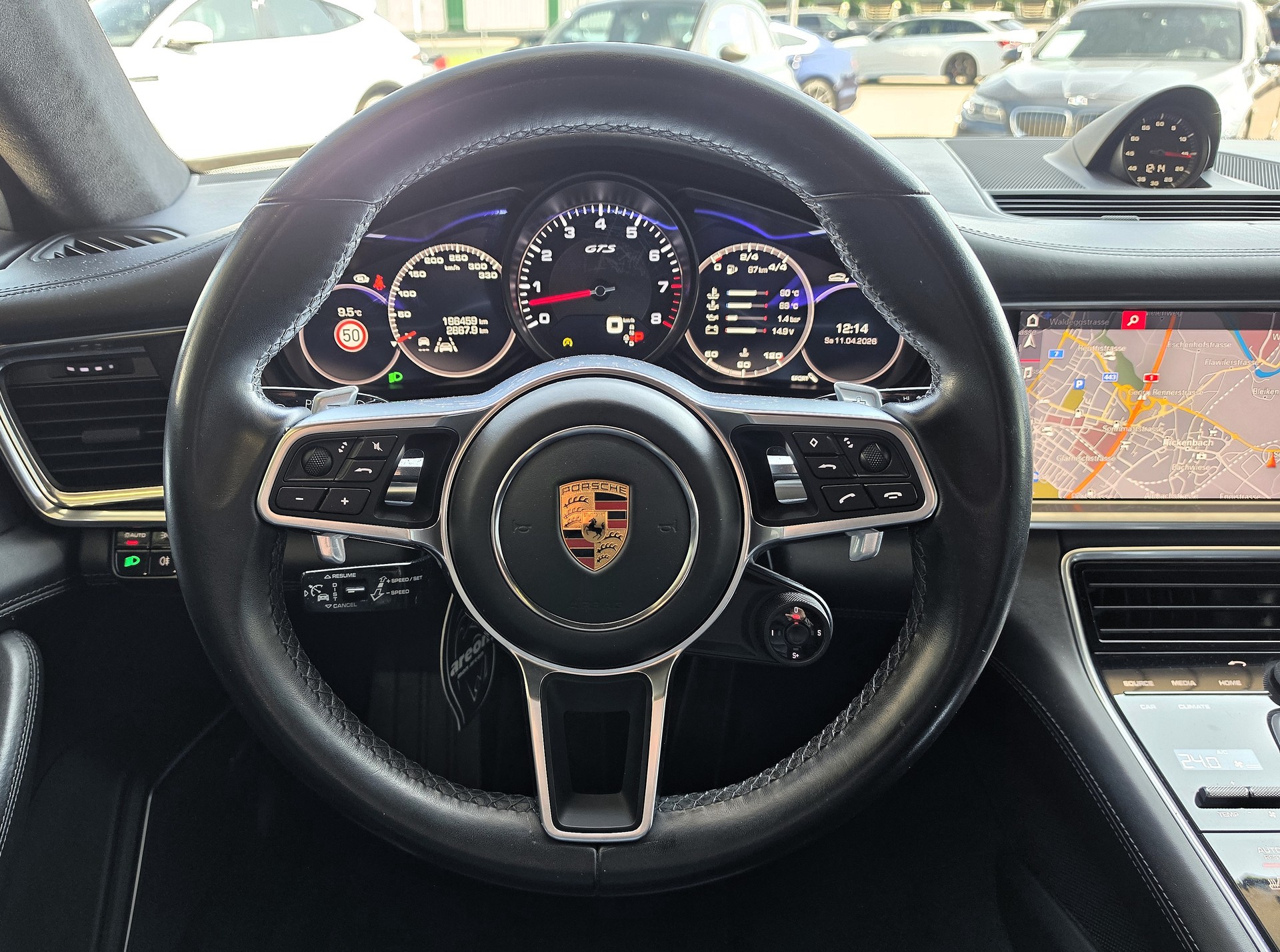 PORSCHE Panamera GTS PDK-image-11