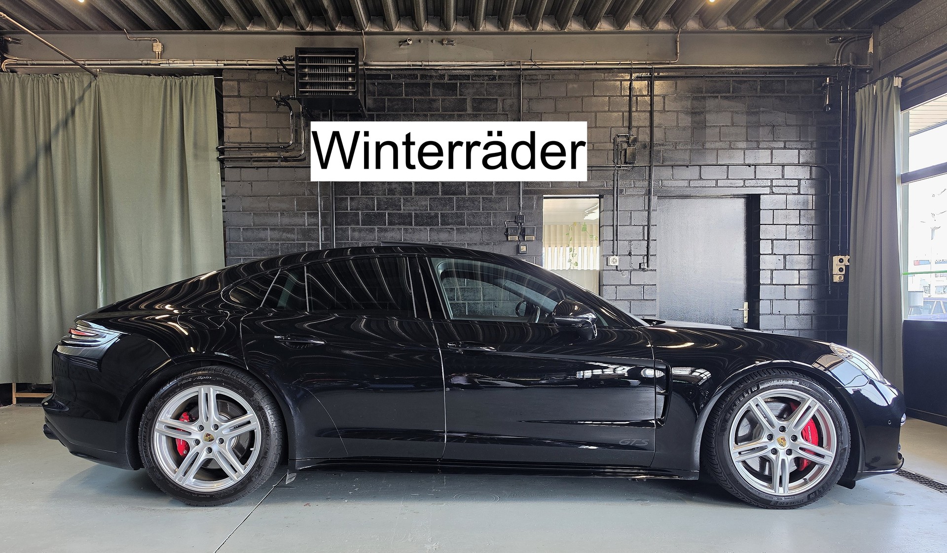 PORSCHE Panamera GTS PDK-image-13